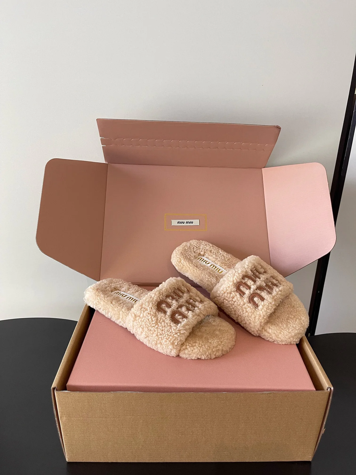 Тапочки Женские Miu Miu 1150738