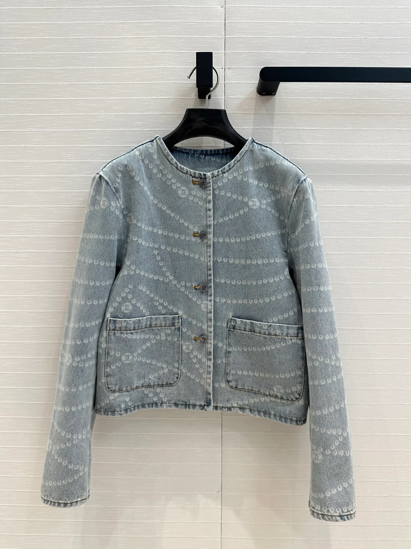 Куртки Женские Chanel Куртки Женские Chanel