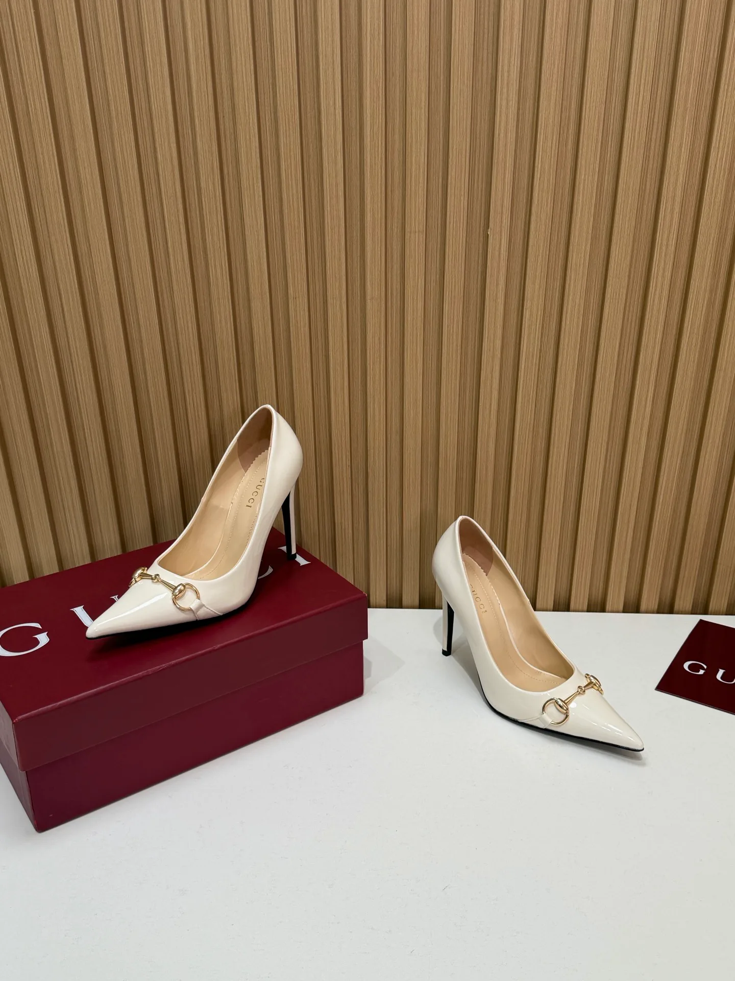 Туфли Женские Gucci 18245473