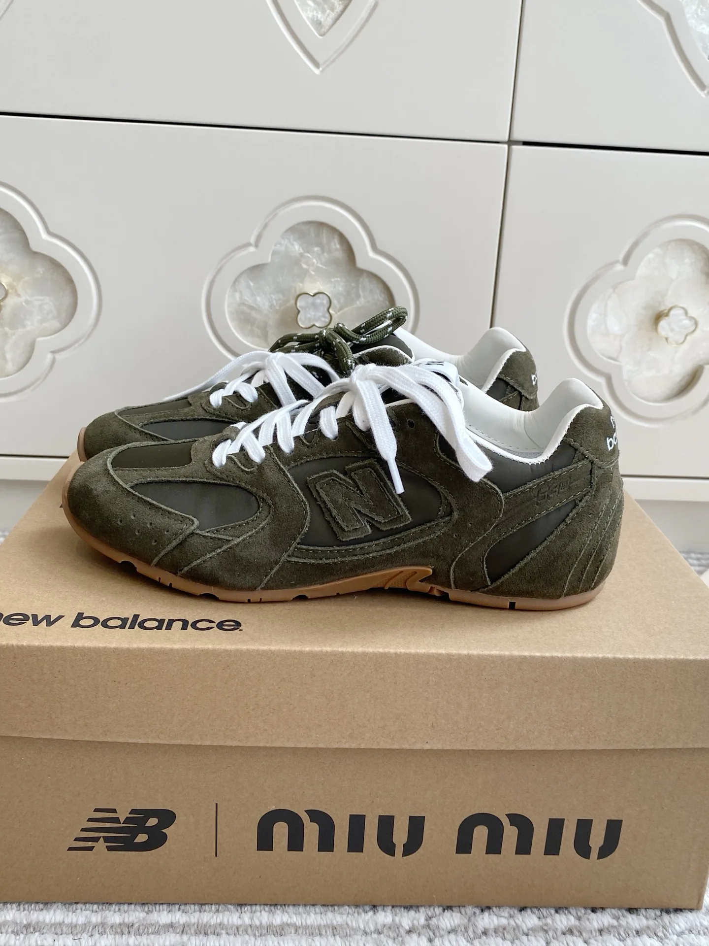Кроссовки Женские New Balance 16891581