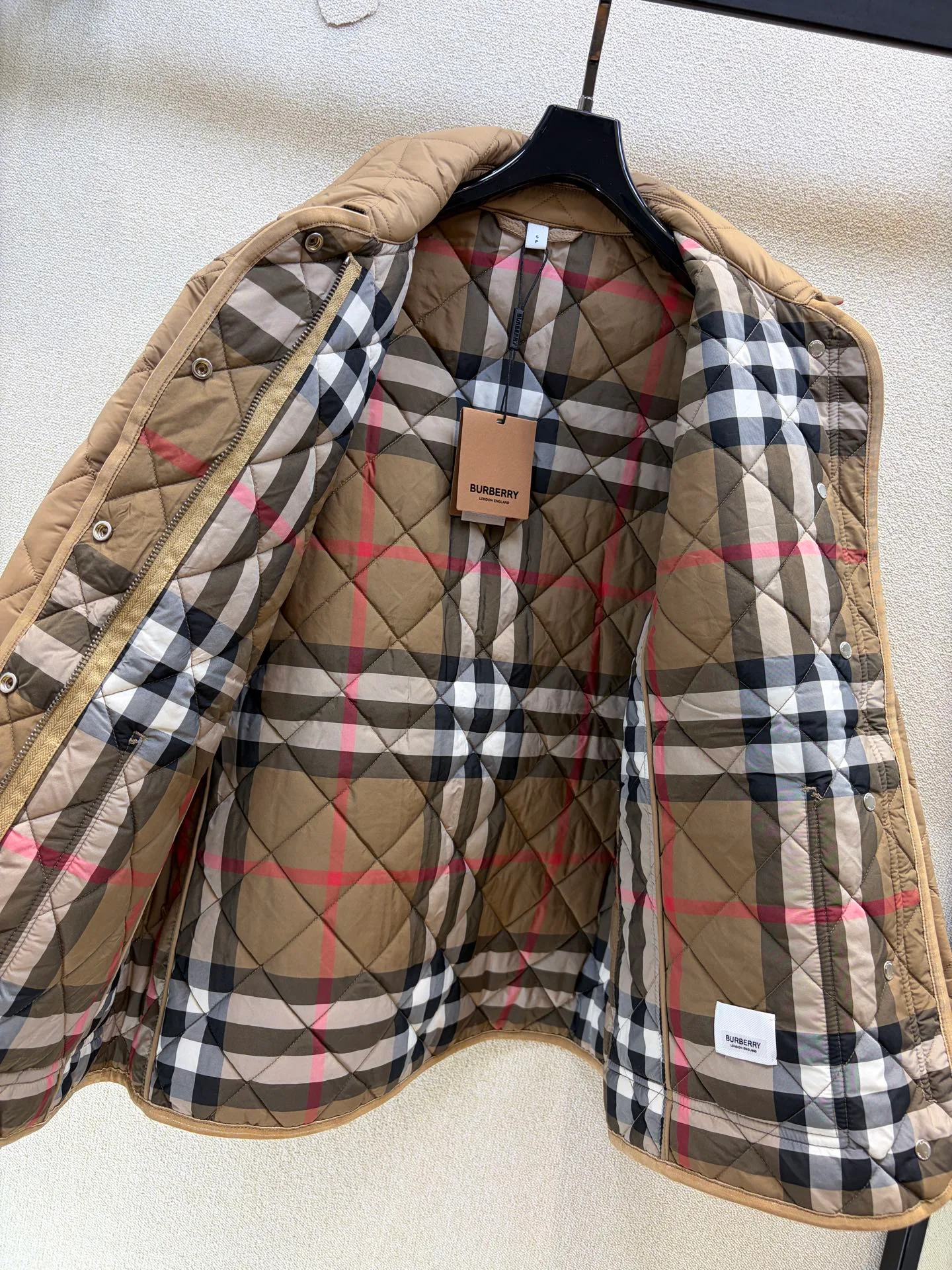 Куртки И Пуховики Женские Burberry 18605905