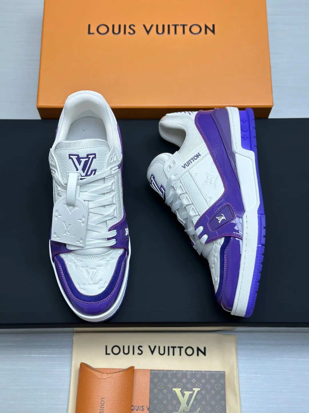 Кроссовки Женские Louis Vuitton 4635137