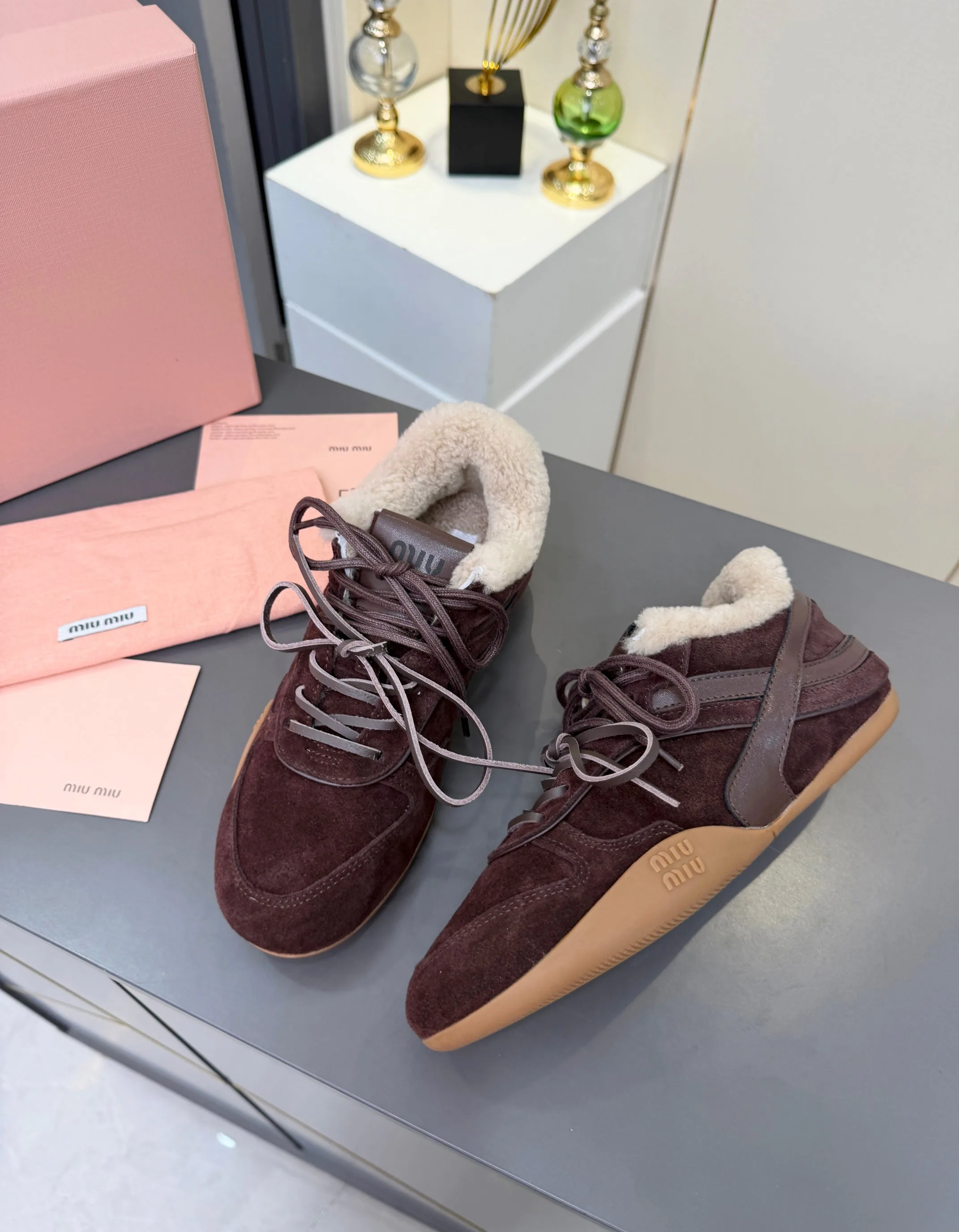 Кроссовки Женские Miu Miu 18740746