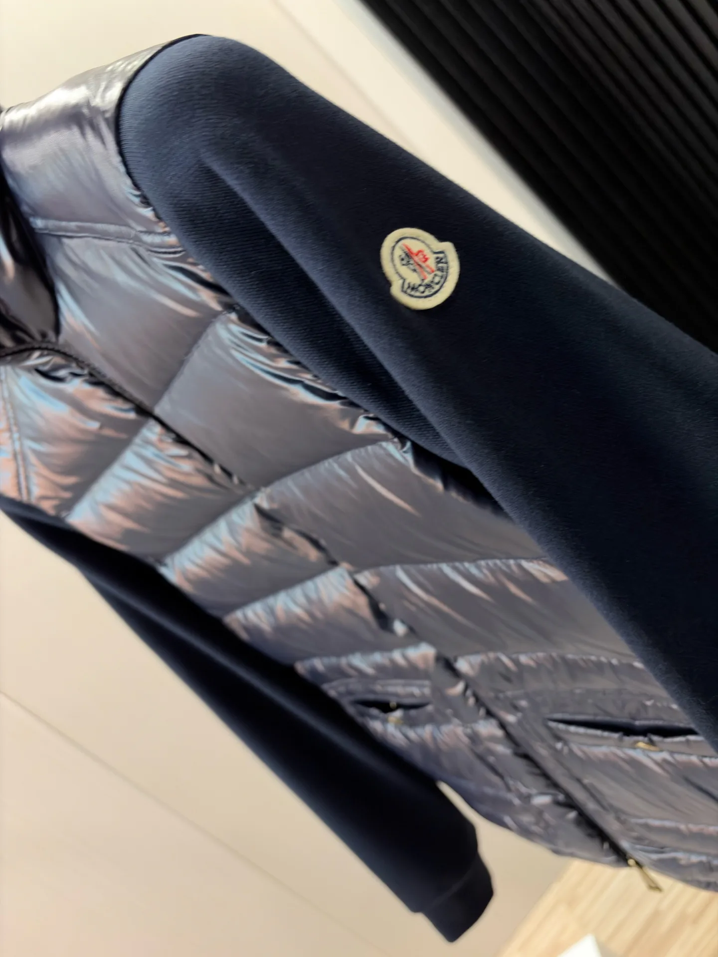 Куртки И Пуховики Мужские Moncler 18231124