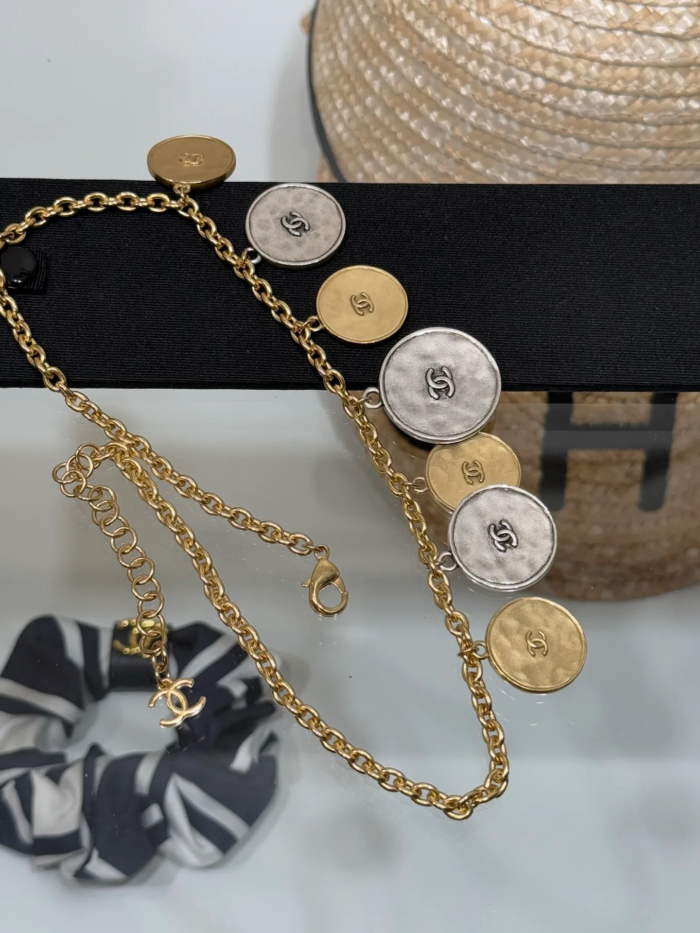 Бижутерия Chanel 18059161