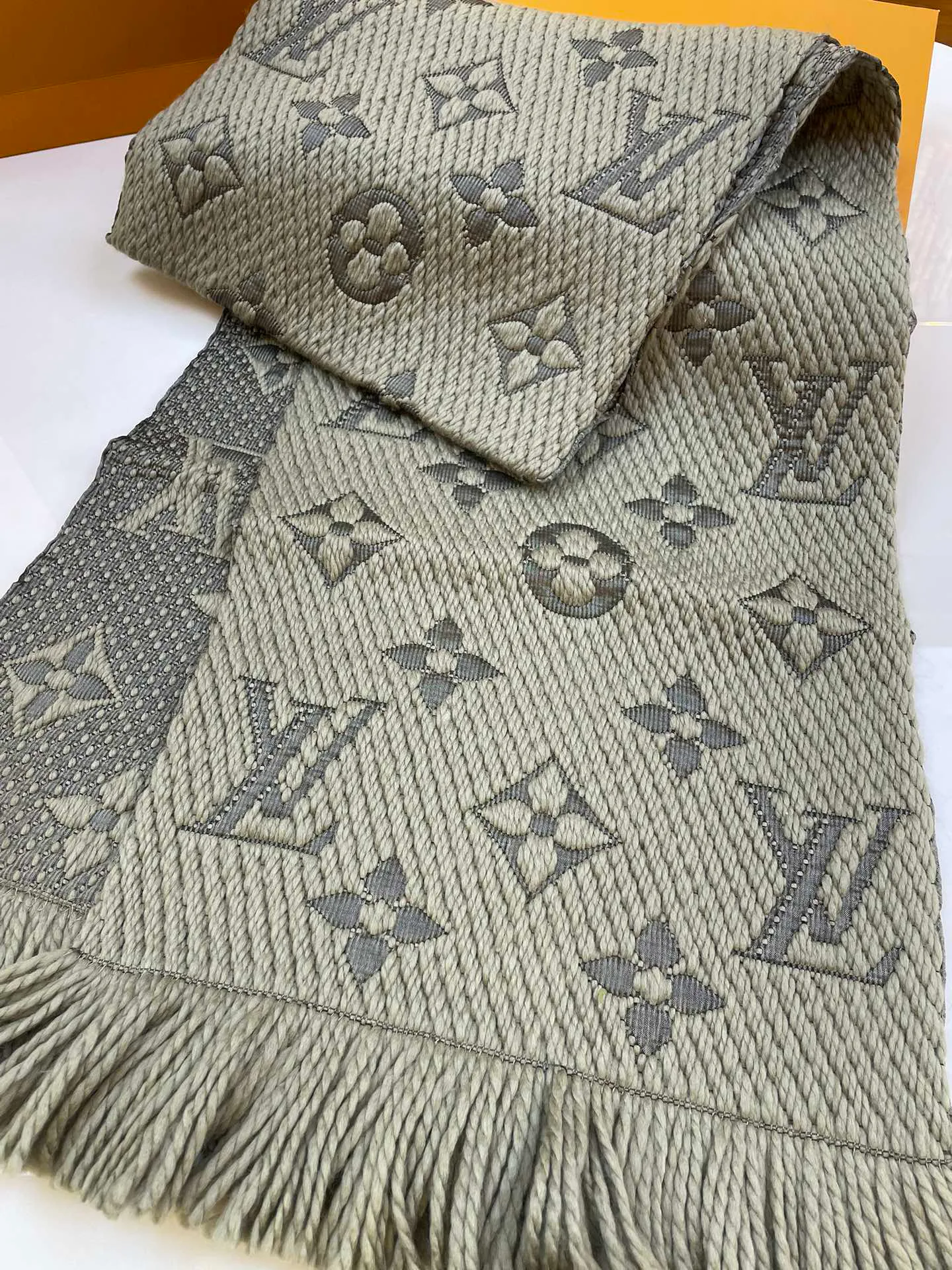 Шарфы Louis Vuitton 159073