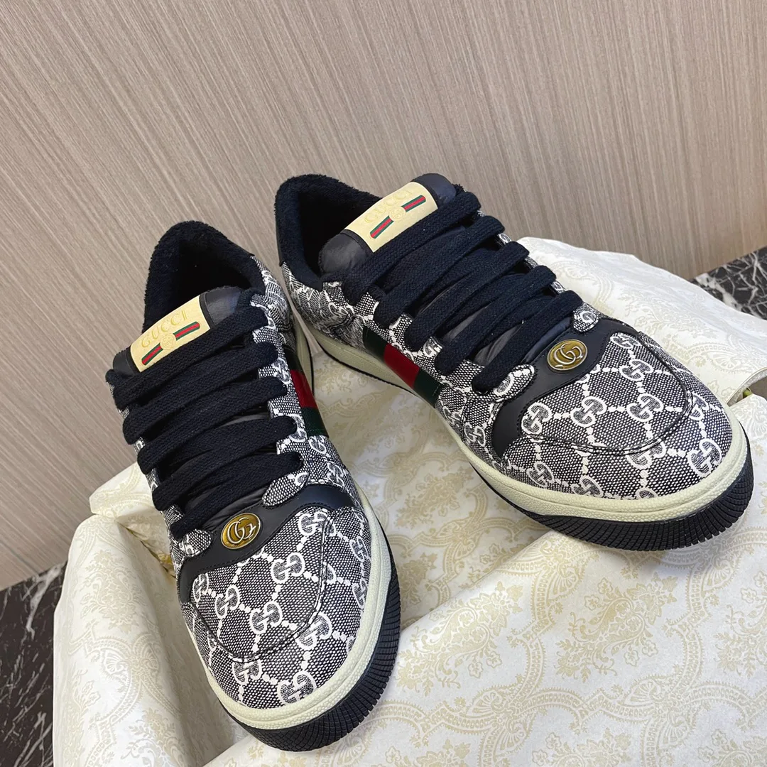 Кроссовки Женские Gucci 17620498