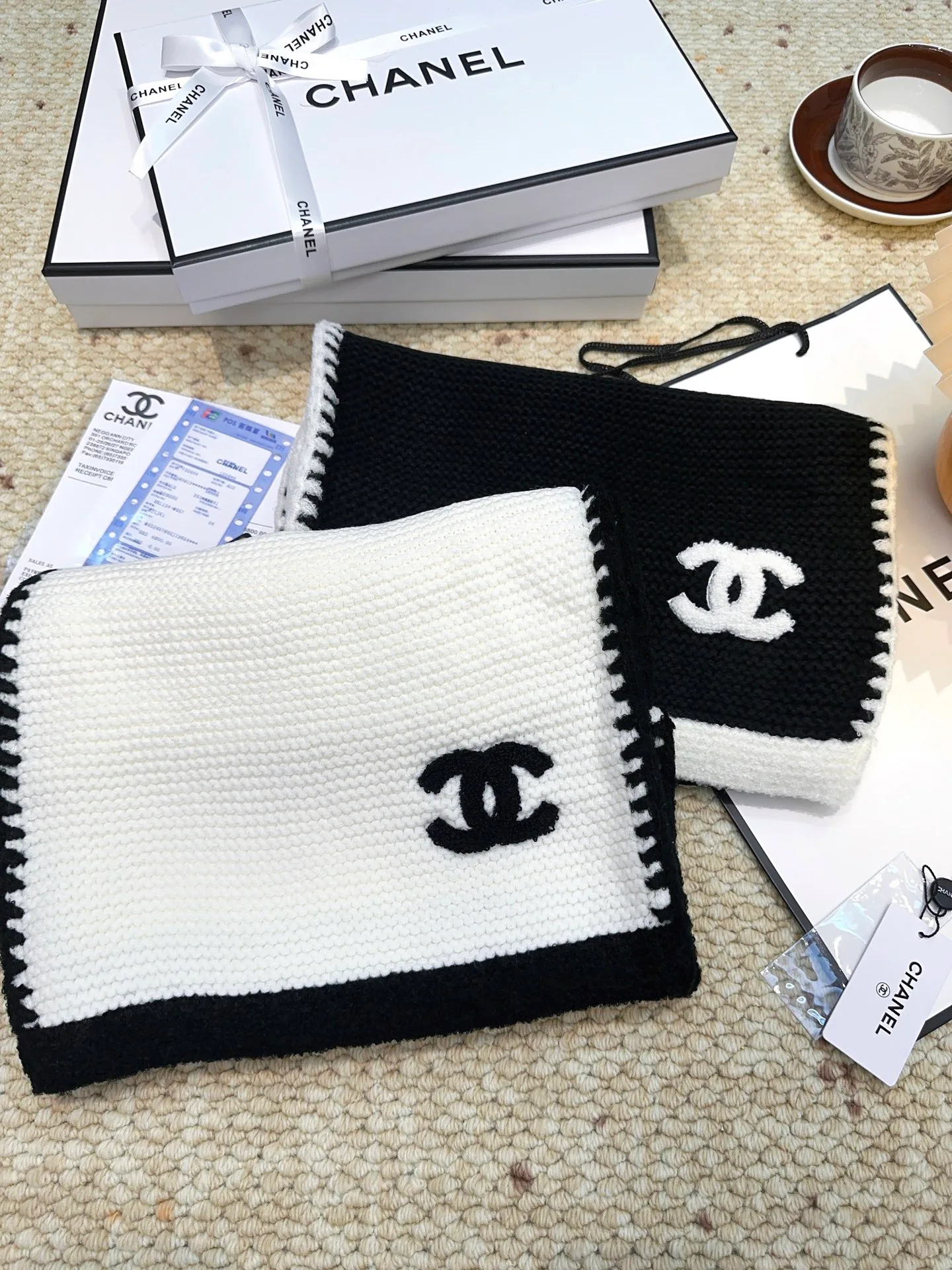 Шарфы Chanel 18105411