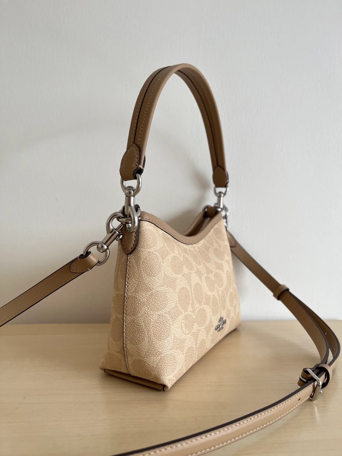 Сумки На Ремне Женские Coach 71140