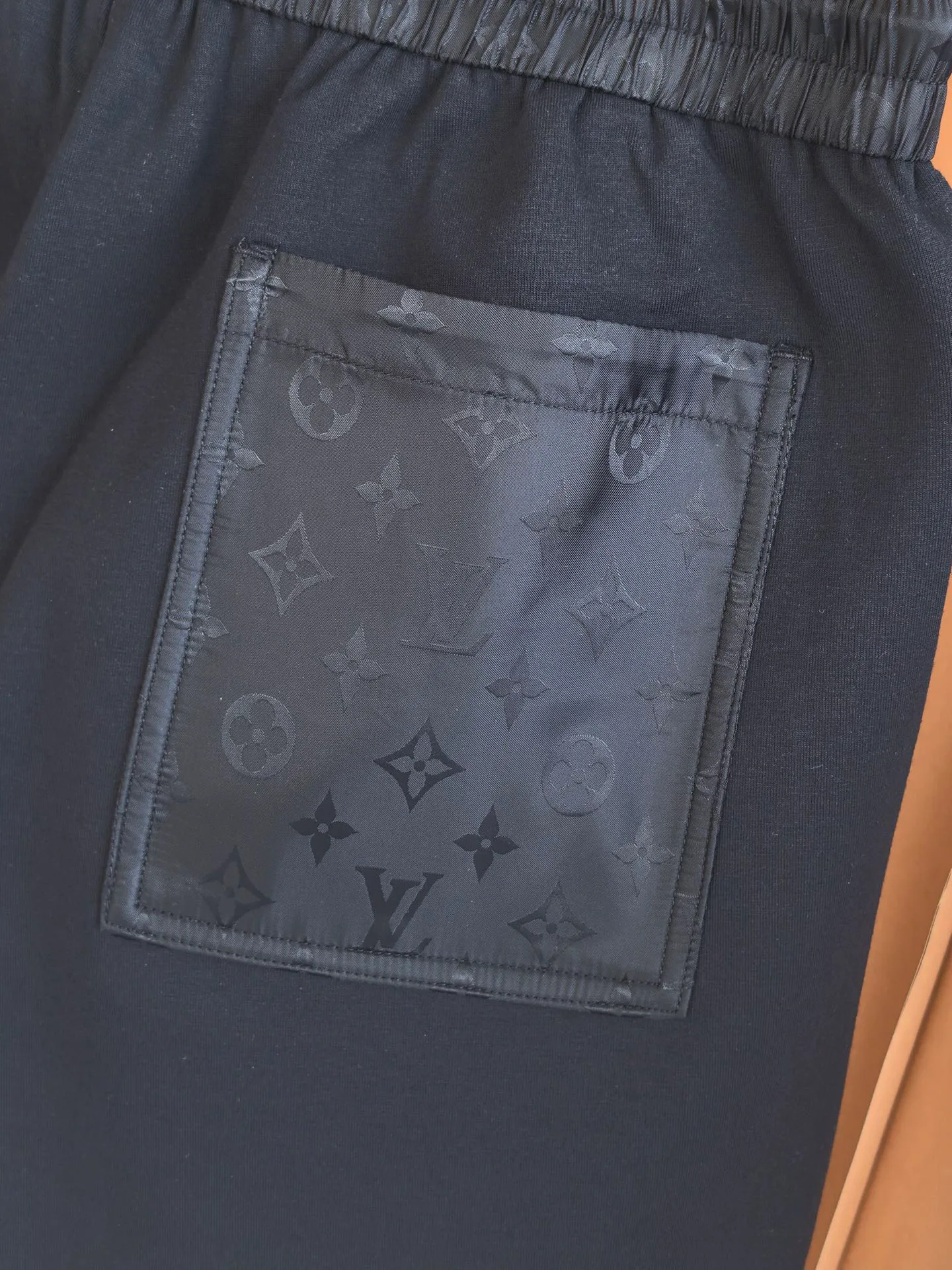 Шорты Мужские Louis Vuitton 13182340