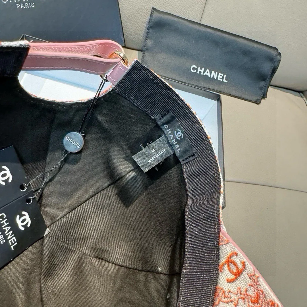 Головные Уборы Chanel 4550005