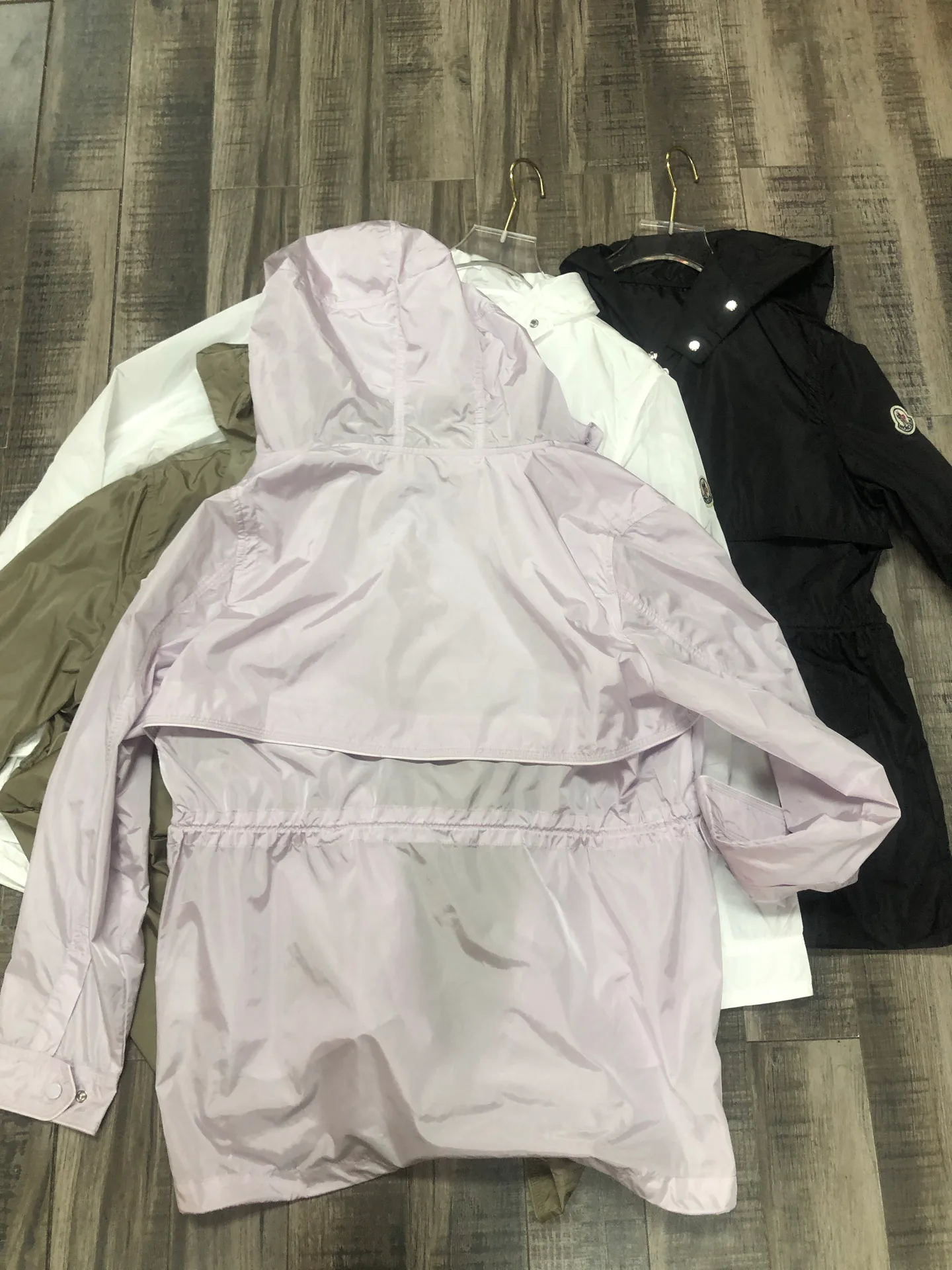 Куртки И Пуховики Женские Moncler 11564109