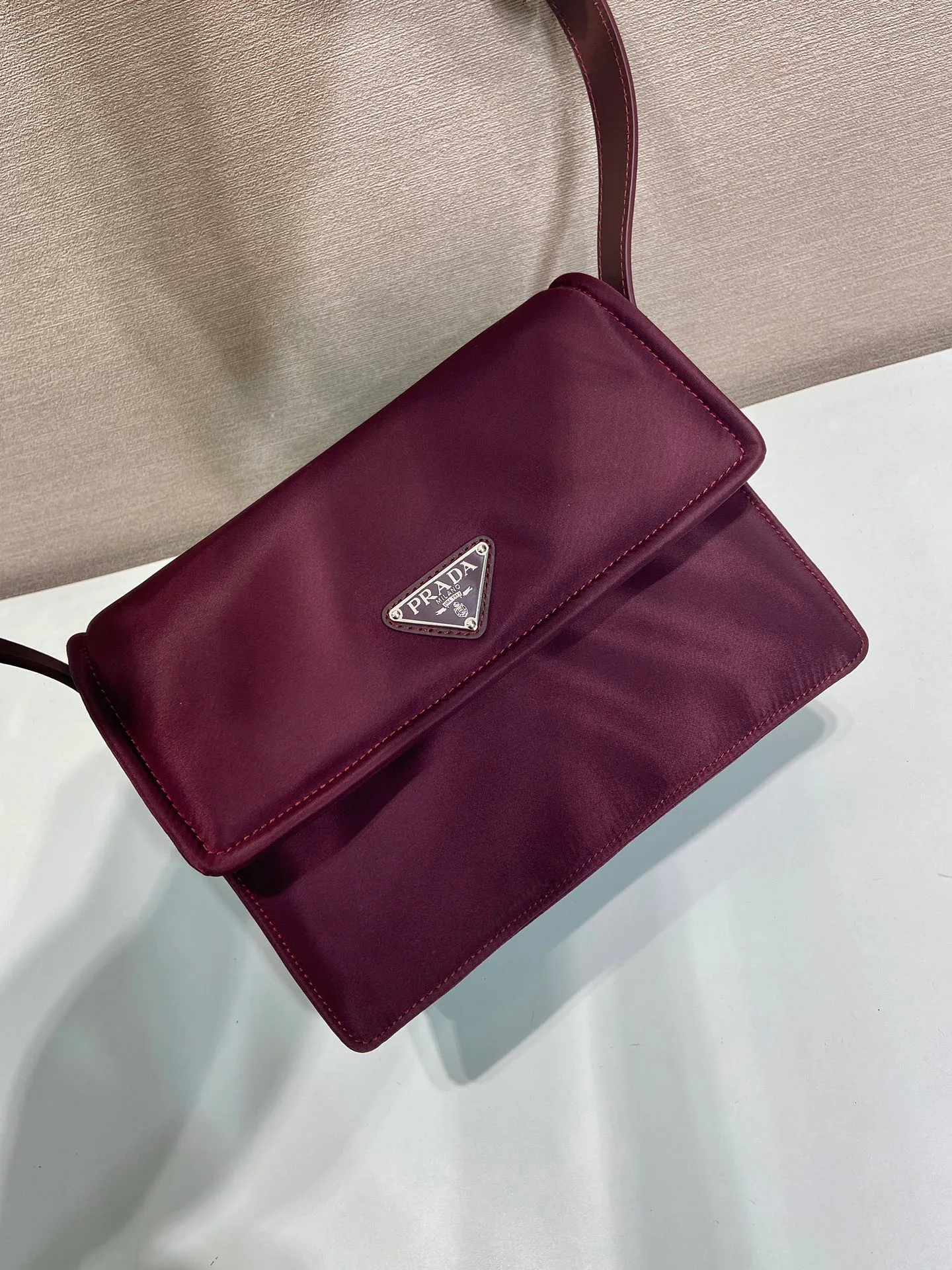 Сумки На Ремне Женские Prada 11682060