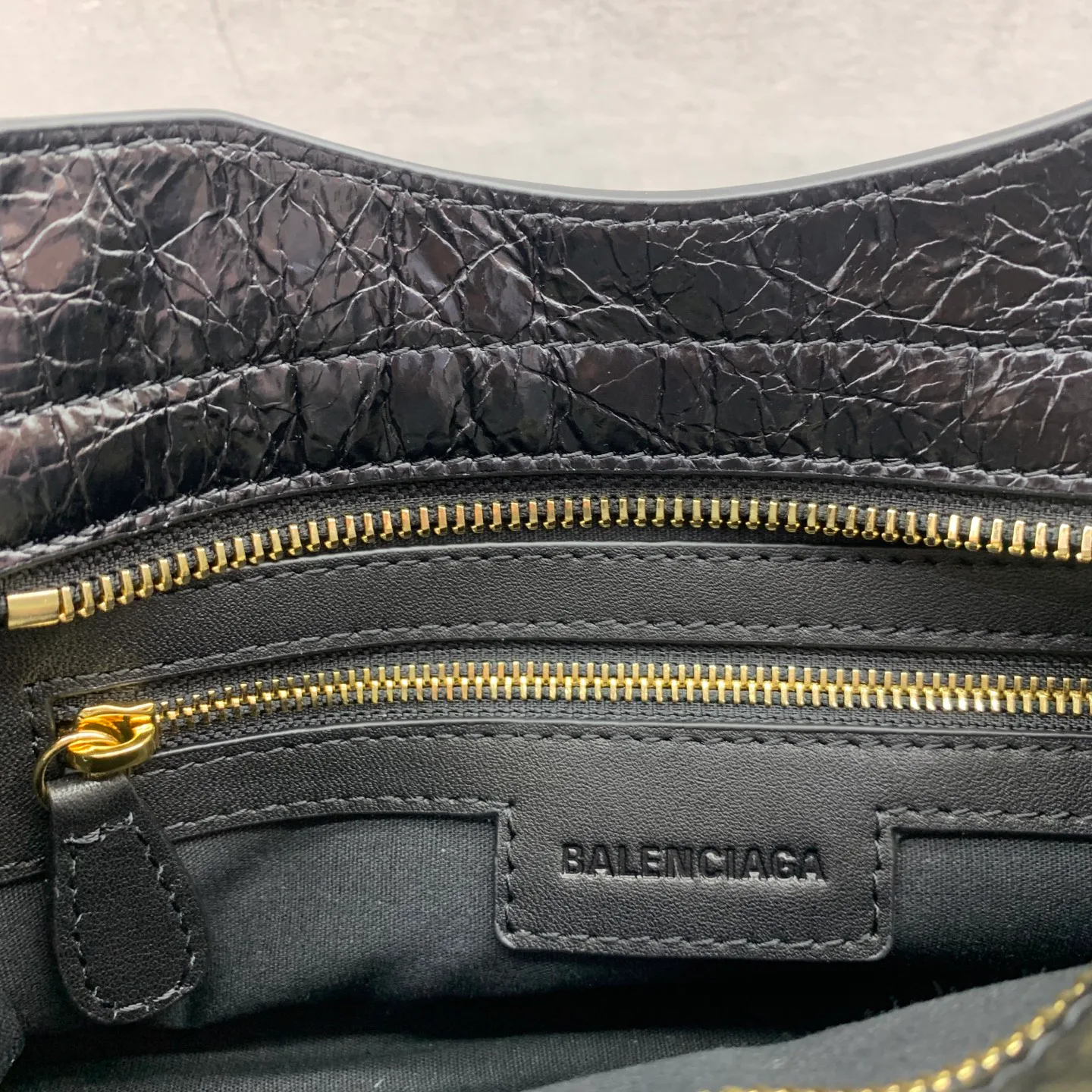 Классические Сумки Женские Balenciaga 13363942