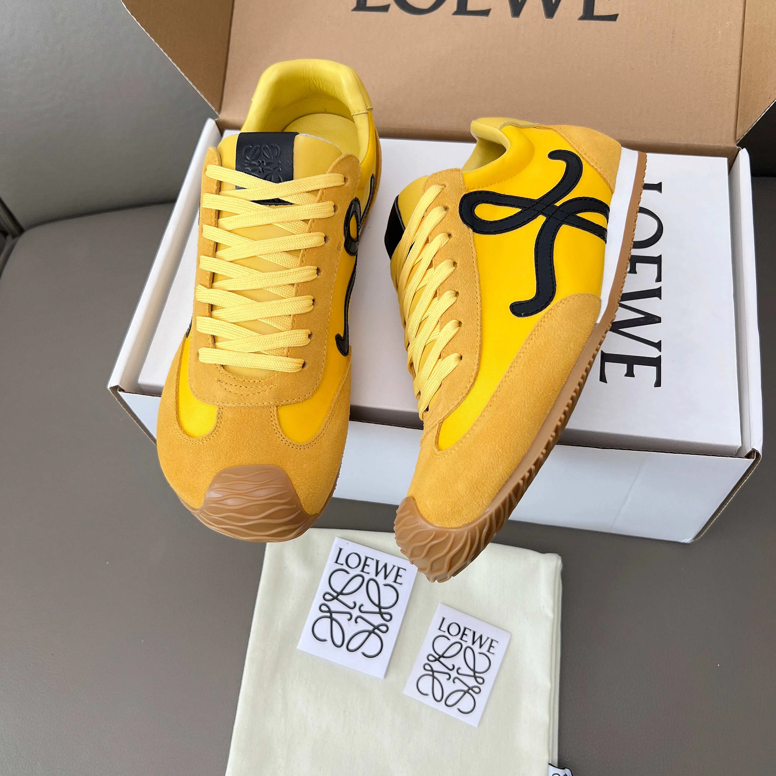 Кроссовки Женские Loewe 18011178