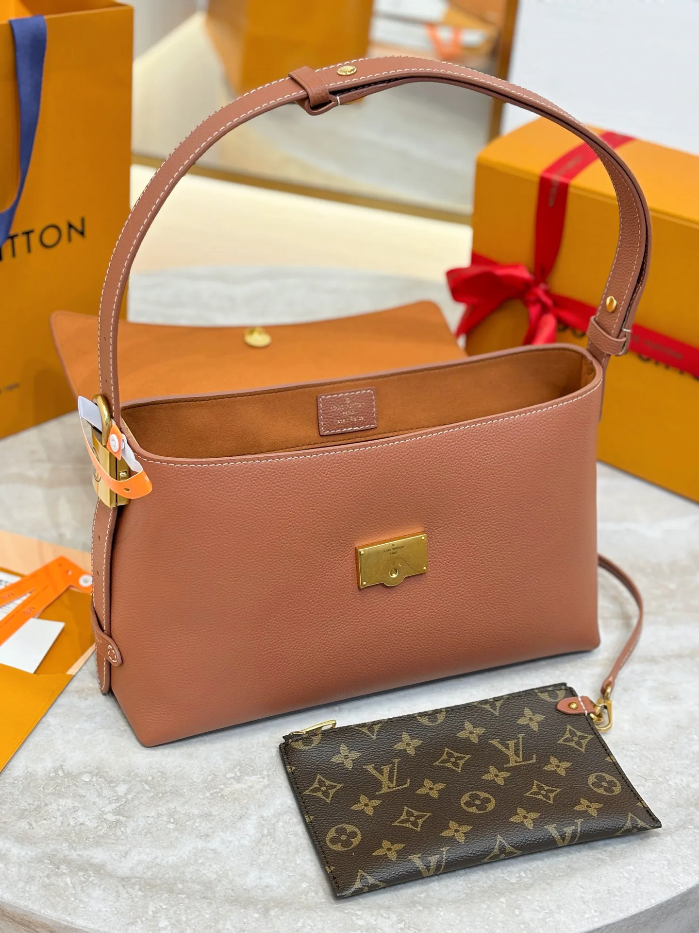 Классические Сумки Женские Louis Vuitton 29497