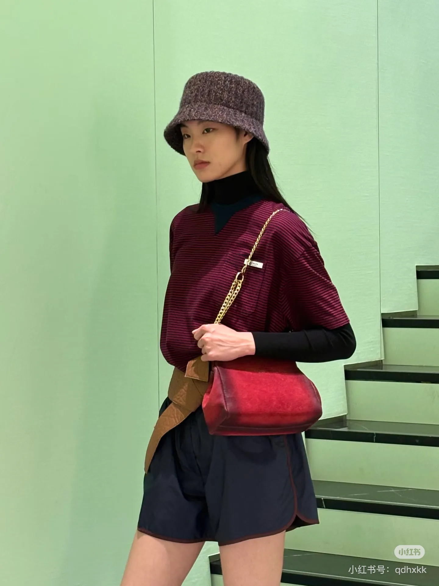 Футболки Женские Prada 11530145