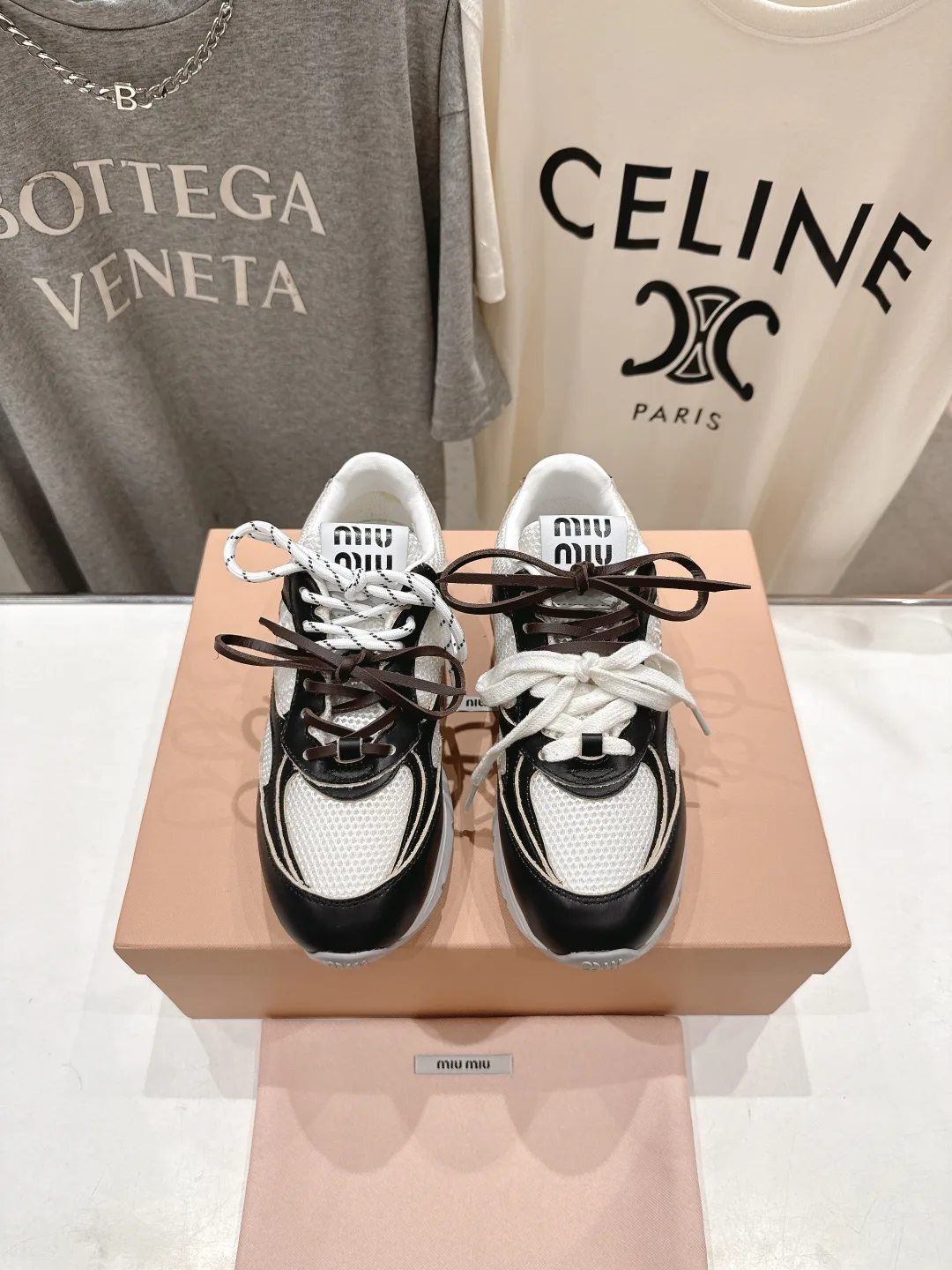 Кроссовки Женские Miu Miu 65202