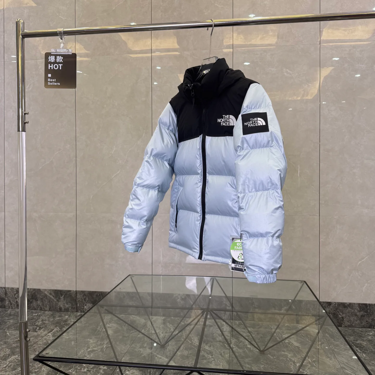 Куртки И Пуховики Женские The North Face 18615379