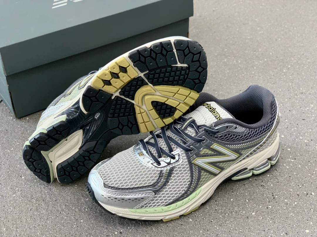 Кроссовки Женские New Balance 12921885