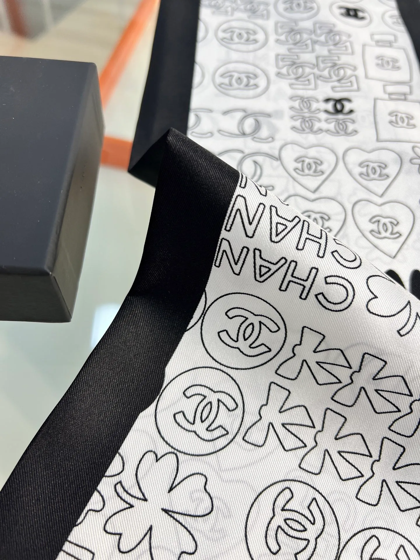 Платки Chanel 11527445