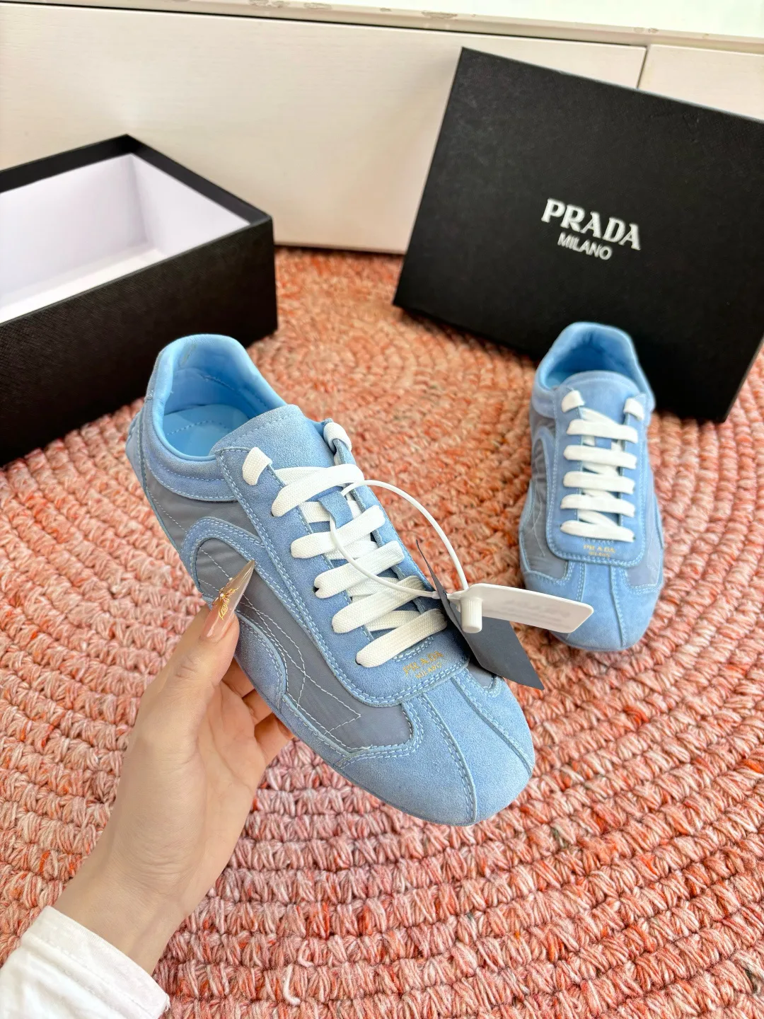 Кроссовки Женские Prada 10446970