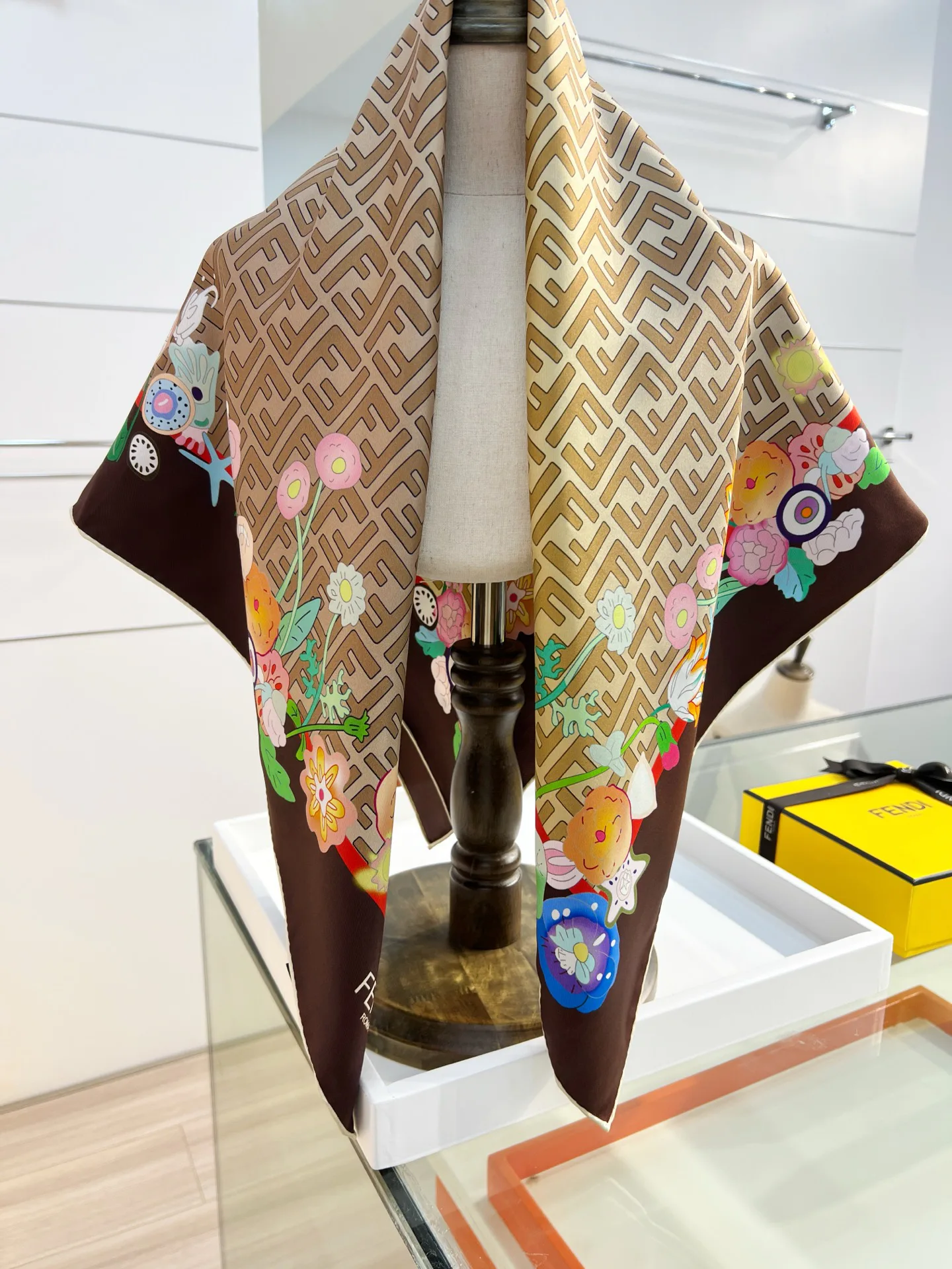 Платки Fendi 11664050