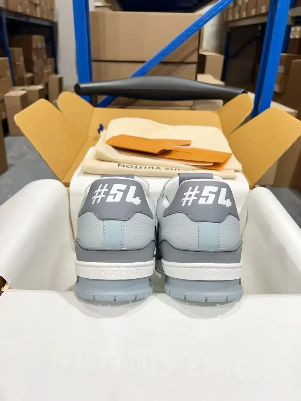 Кроссовки Мужские Louis Vuitton 1289284