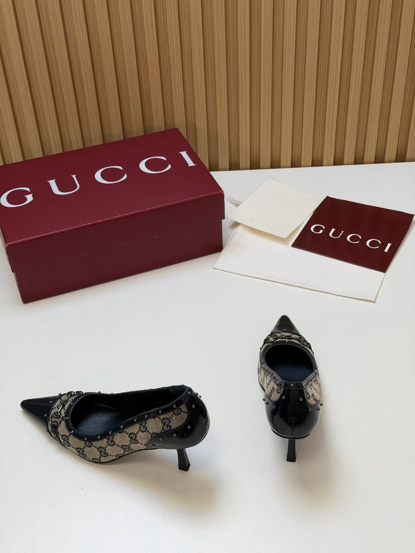 Туфли Женские Gucci 17631697