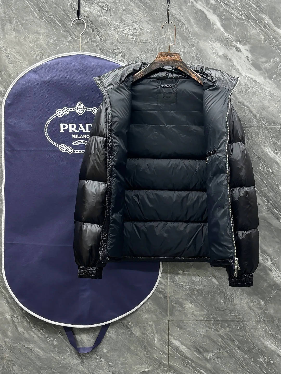 Куртки И Пуховики Мужские Prada 3034738