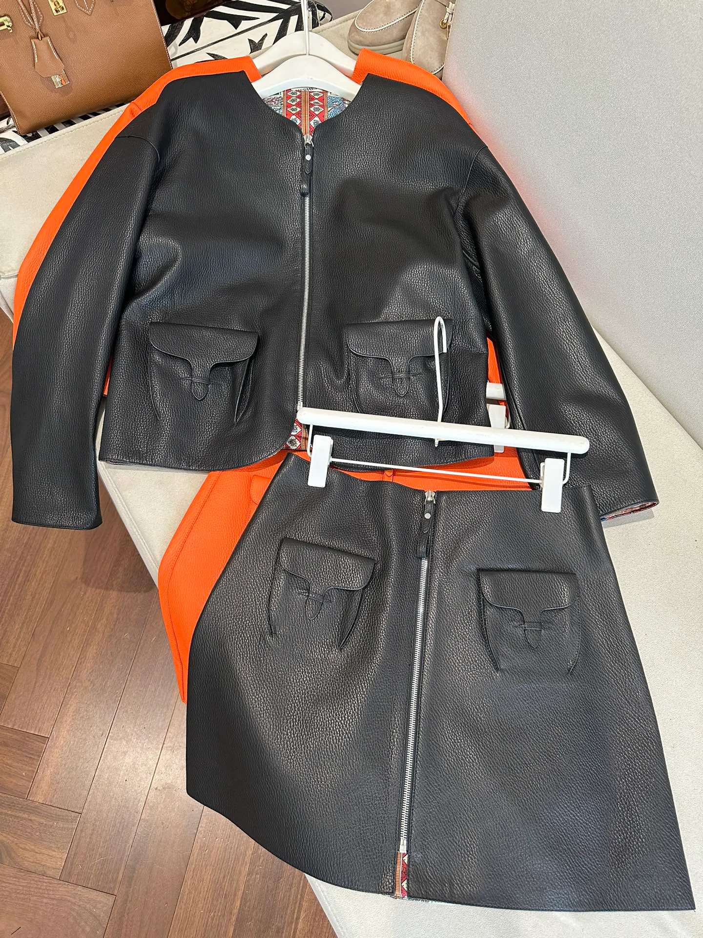 Кожаные Куртки И Дублёнки Женские Hermes 11460693