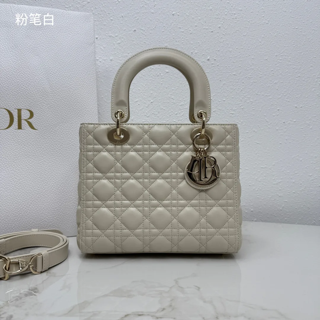 Классические Сумки Женские Christian Dior 18116405