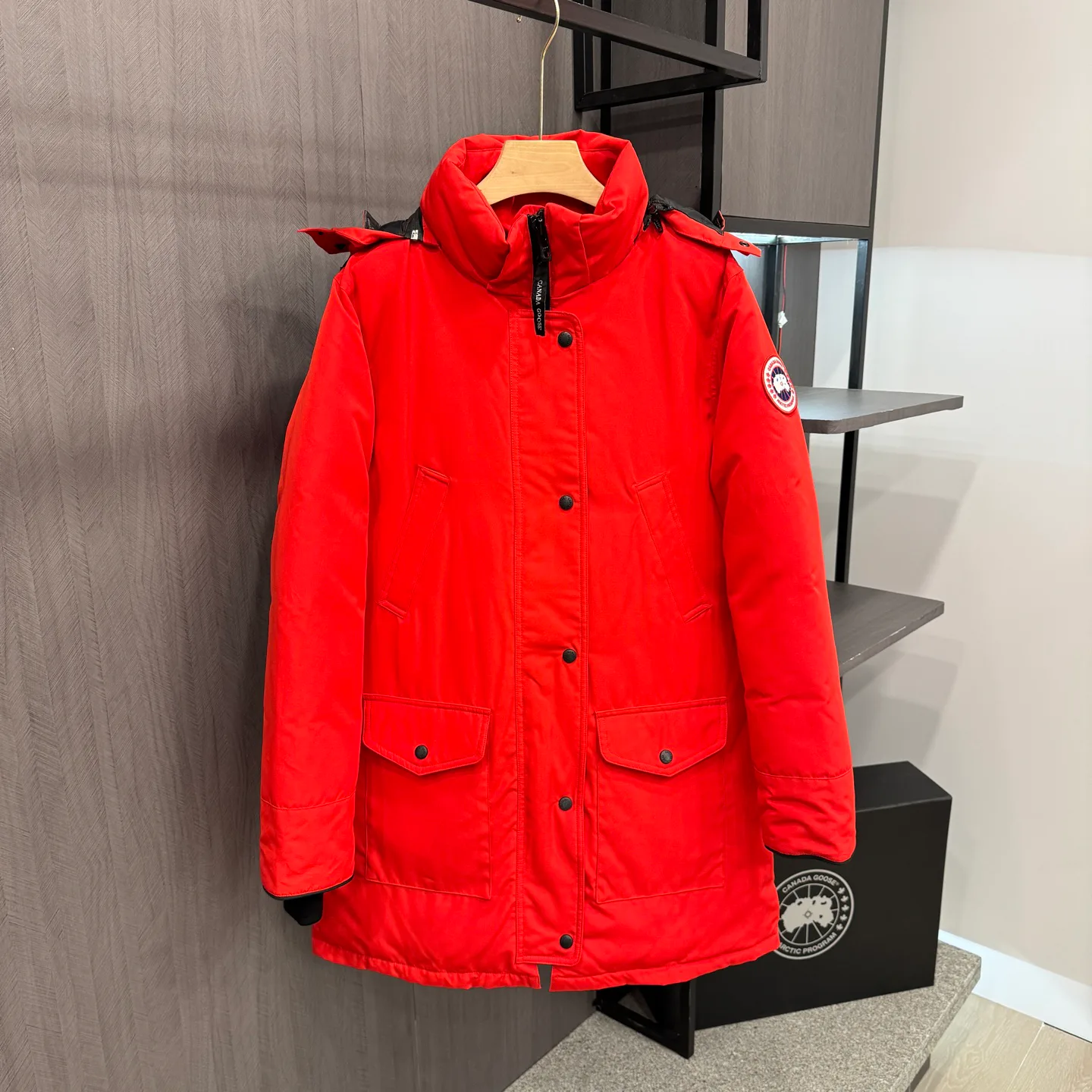 Куртки И Пуховики Женские Canada Goose 18845578