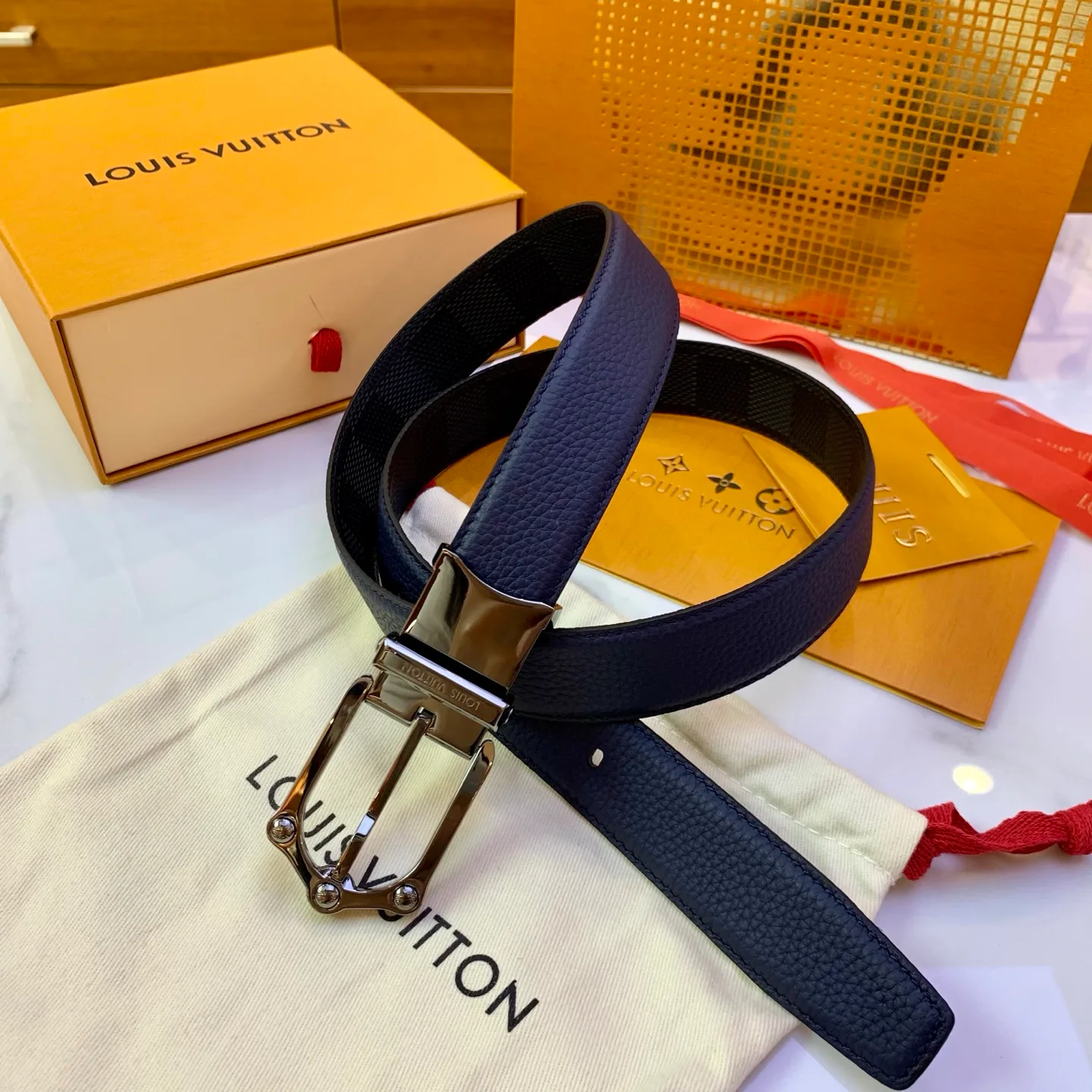 Ремни Louis Vuitton 17638908