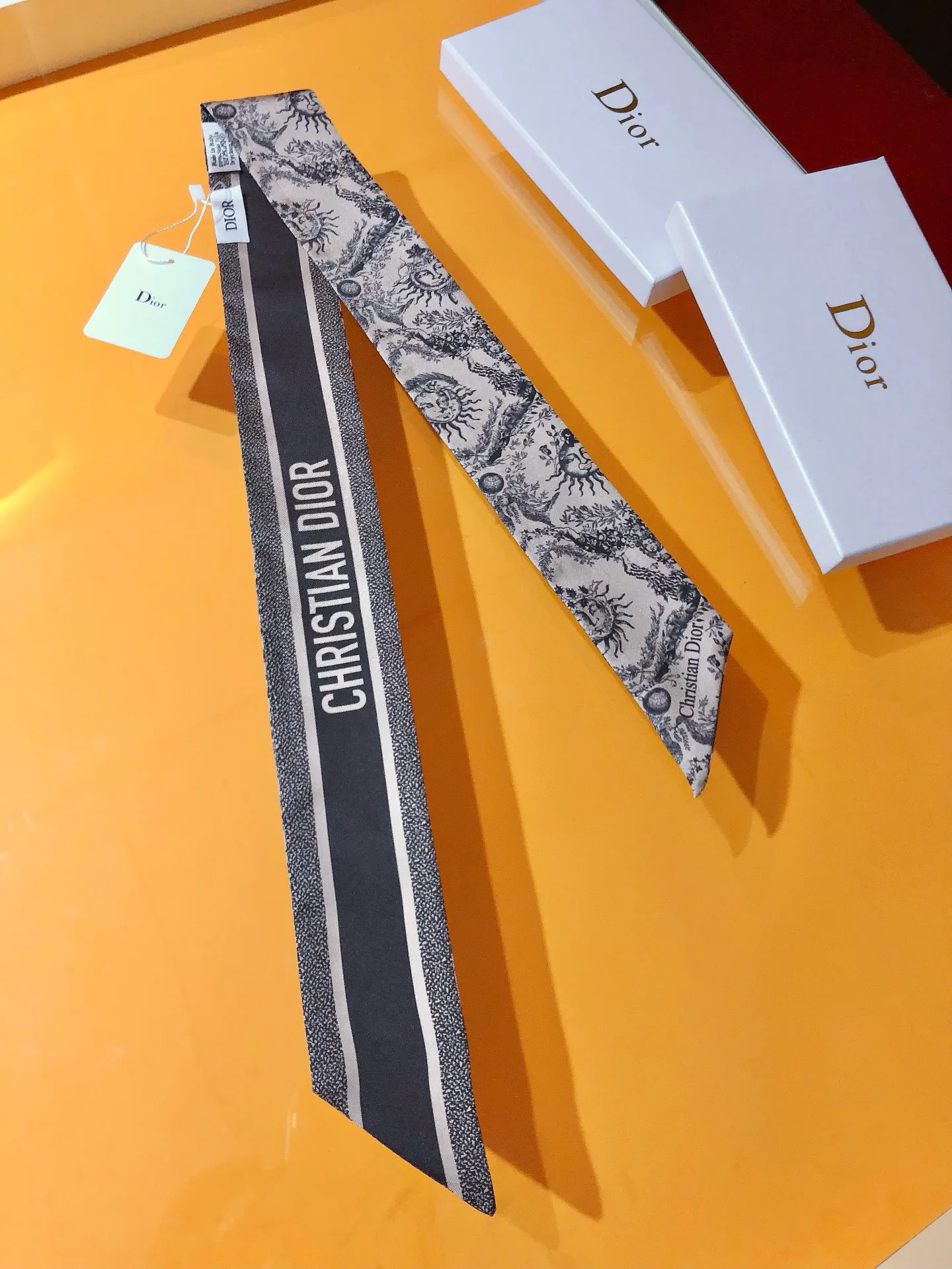Платки Christian Dior 11507826