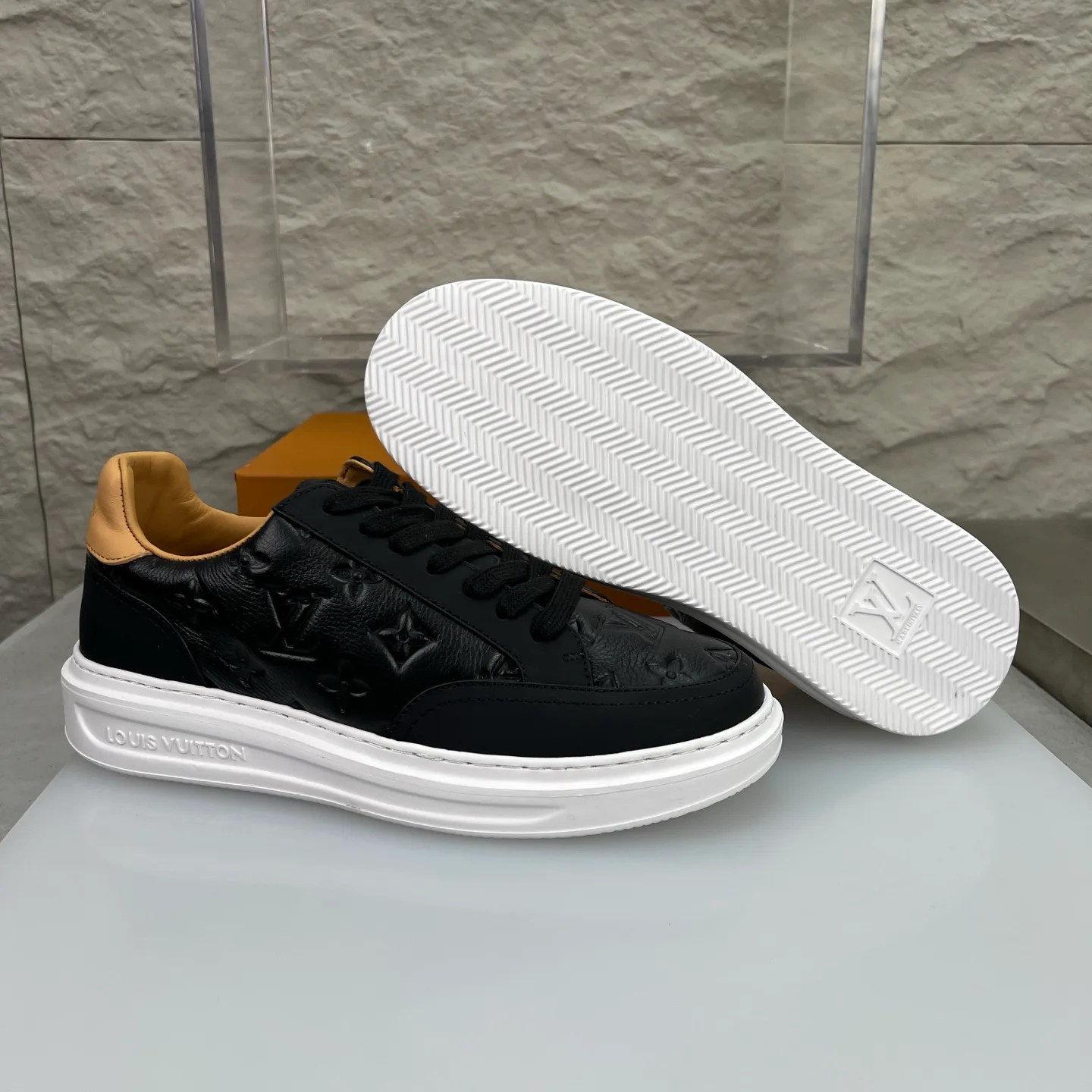 Кроссовки Мужские Louis Vuitton 1276619