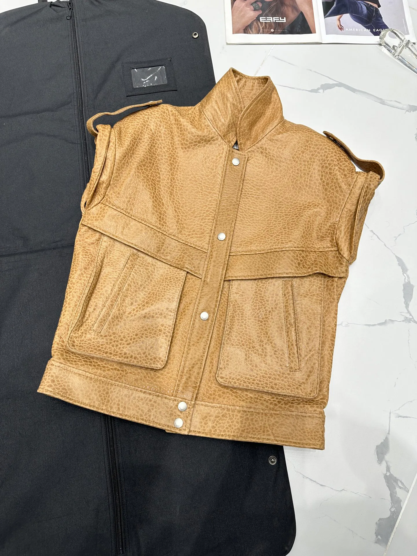 Кожаные Куртки И Дублёнки Женские Saint Laurent 11598149