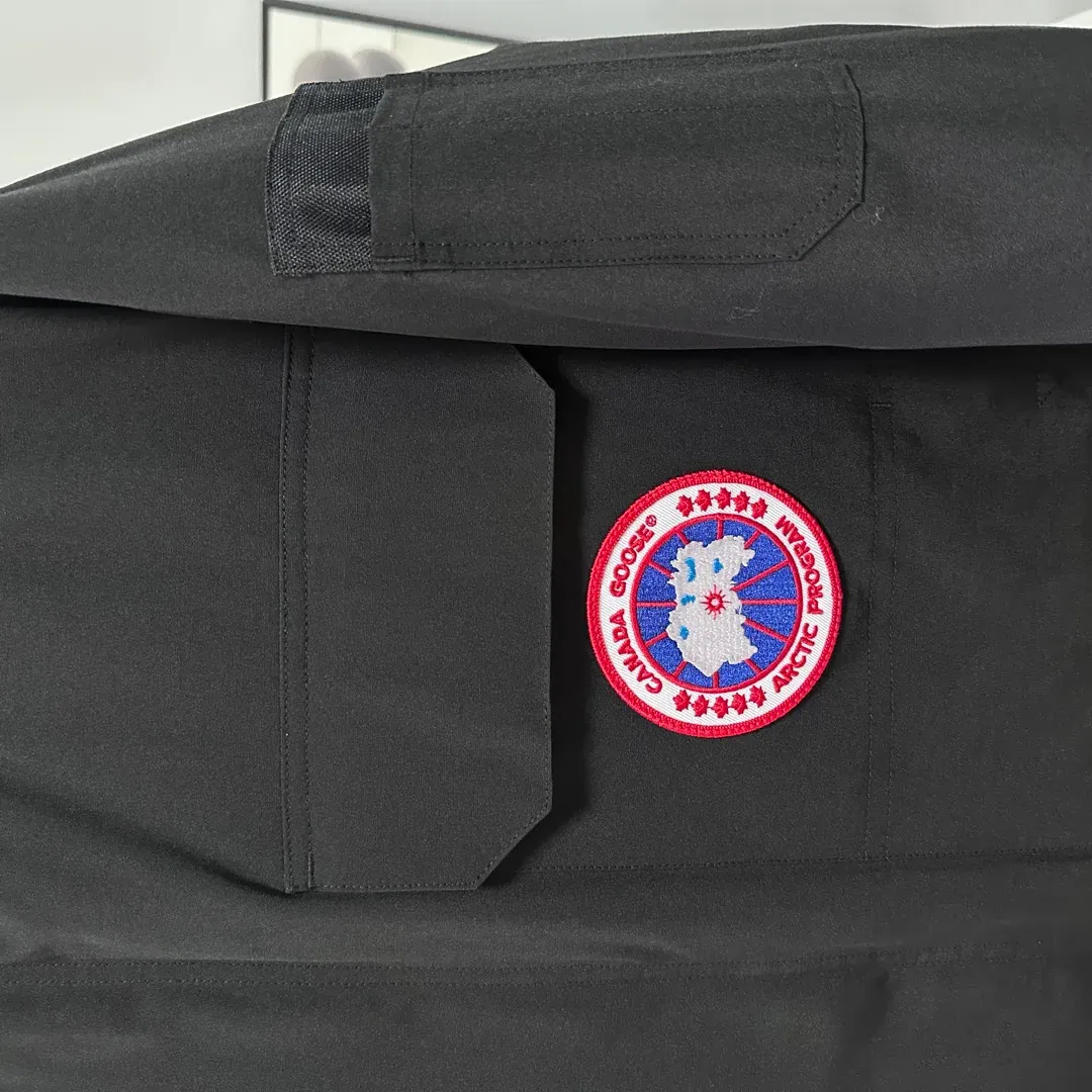 Куртки И Пуховики Женские Canada Goose 7364362