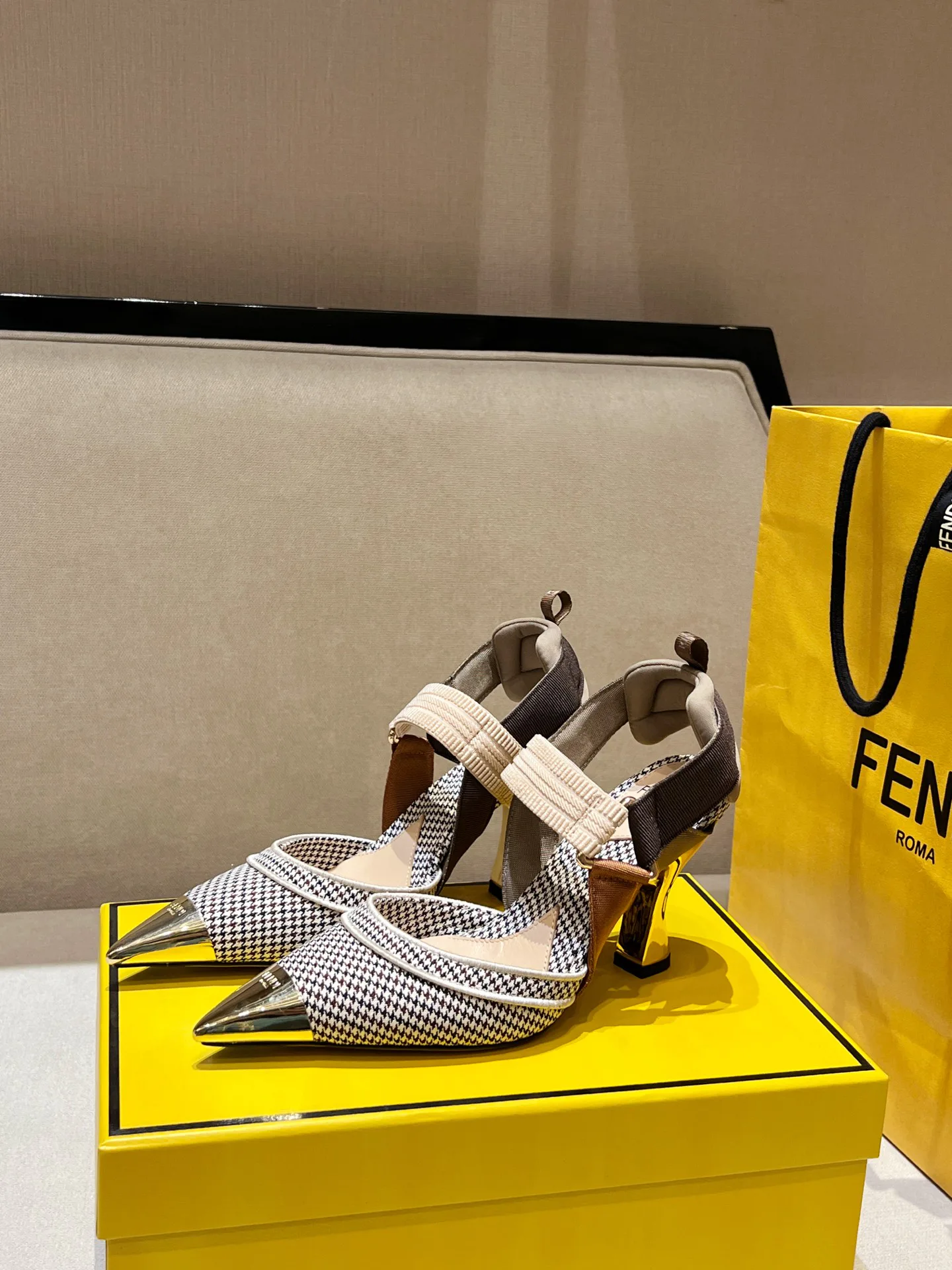 Туфли Женские Fendi 11156800