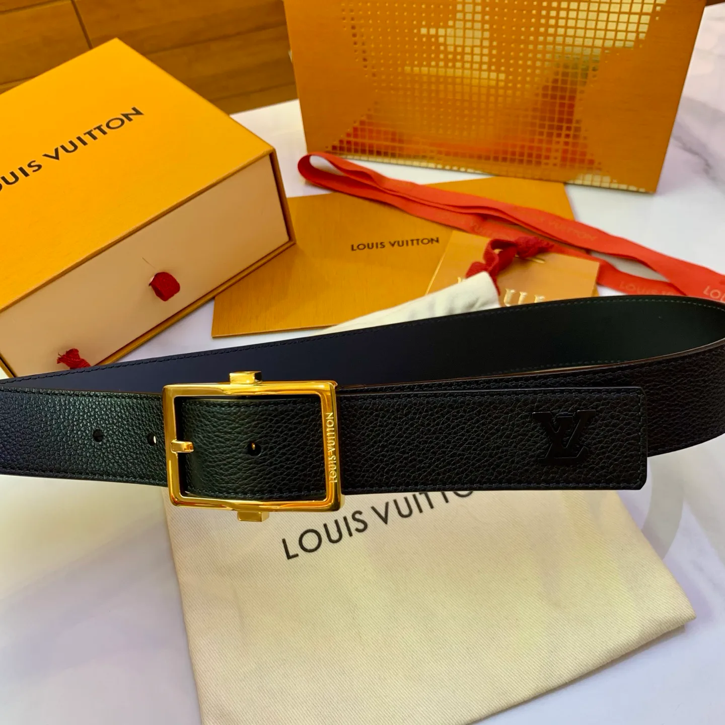 Ремни Louis Vuitton 17682171