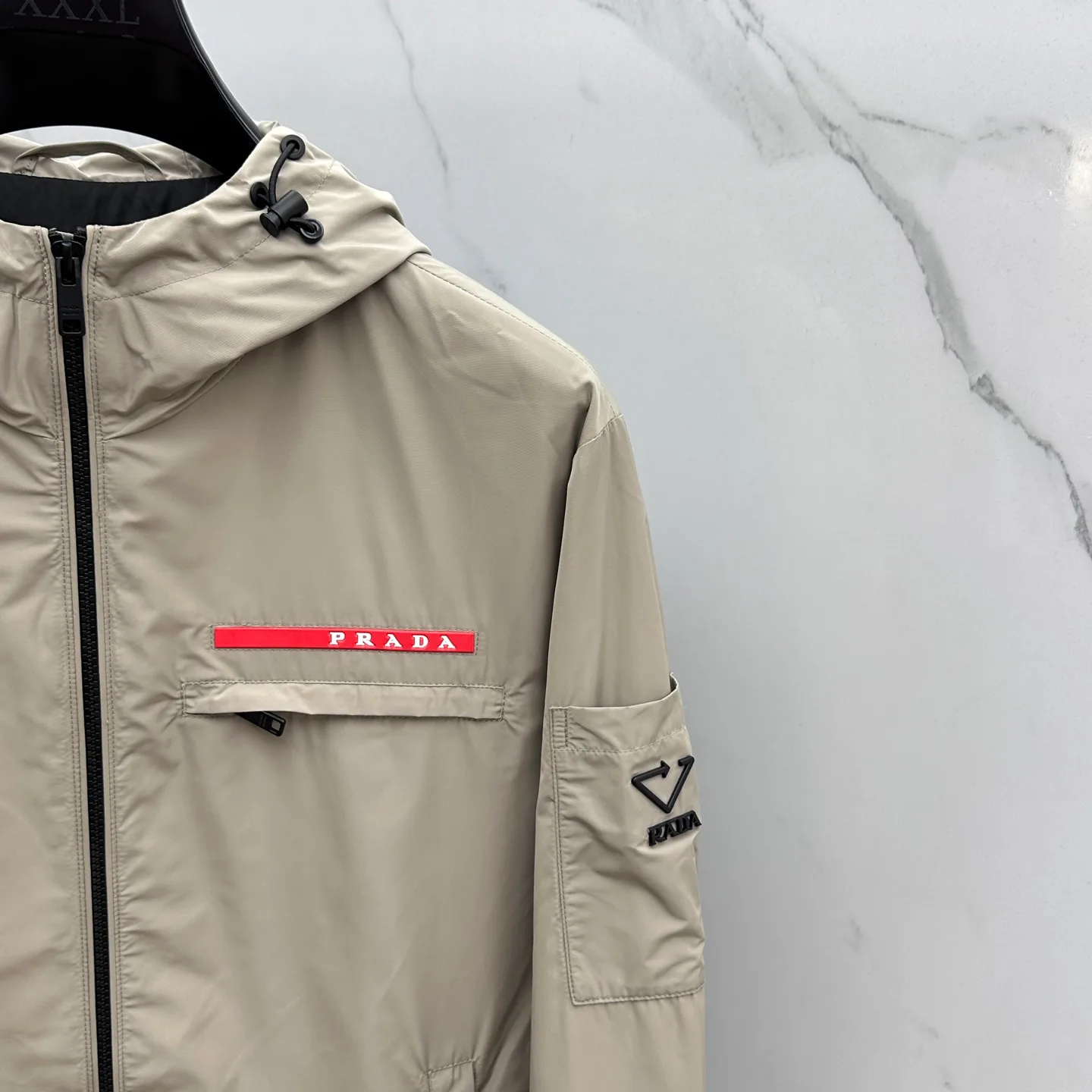 Куртки И Пуховики Мужские Prada 18246783