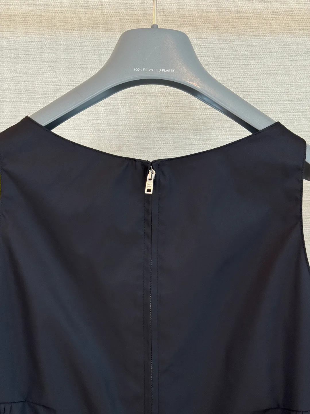 Платья Женские Prada 17289905