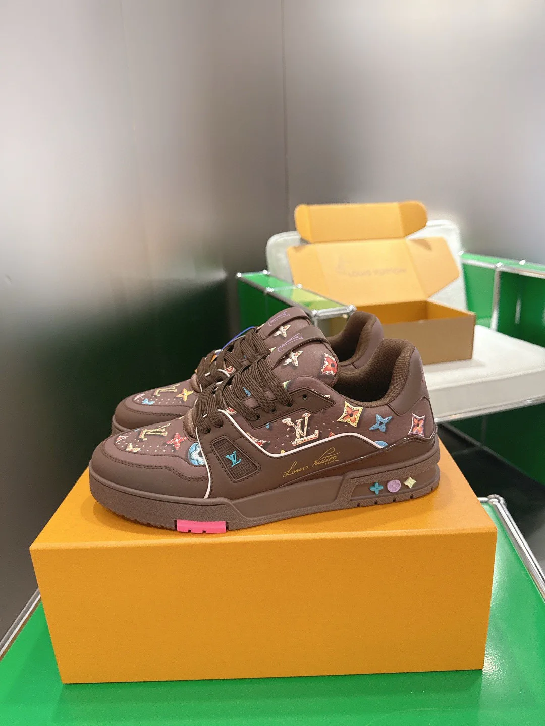Кроссовки Женские Louis Vuitton 2652670