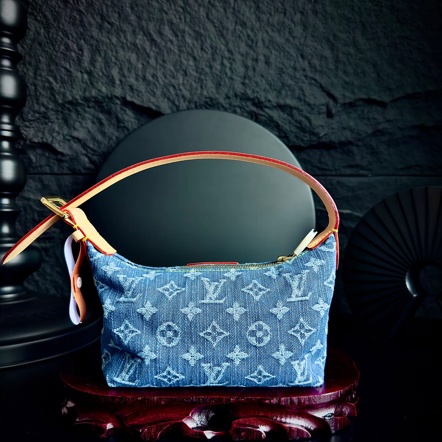 Клатчи Женские Louis Vuitton 13208798