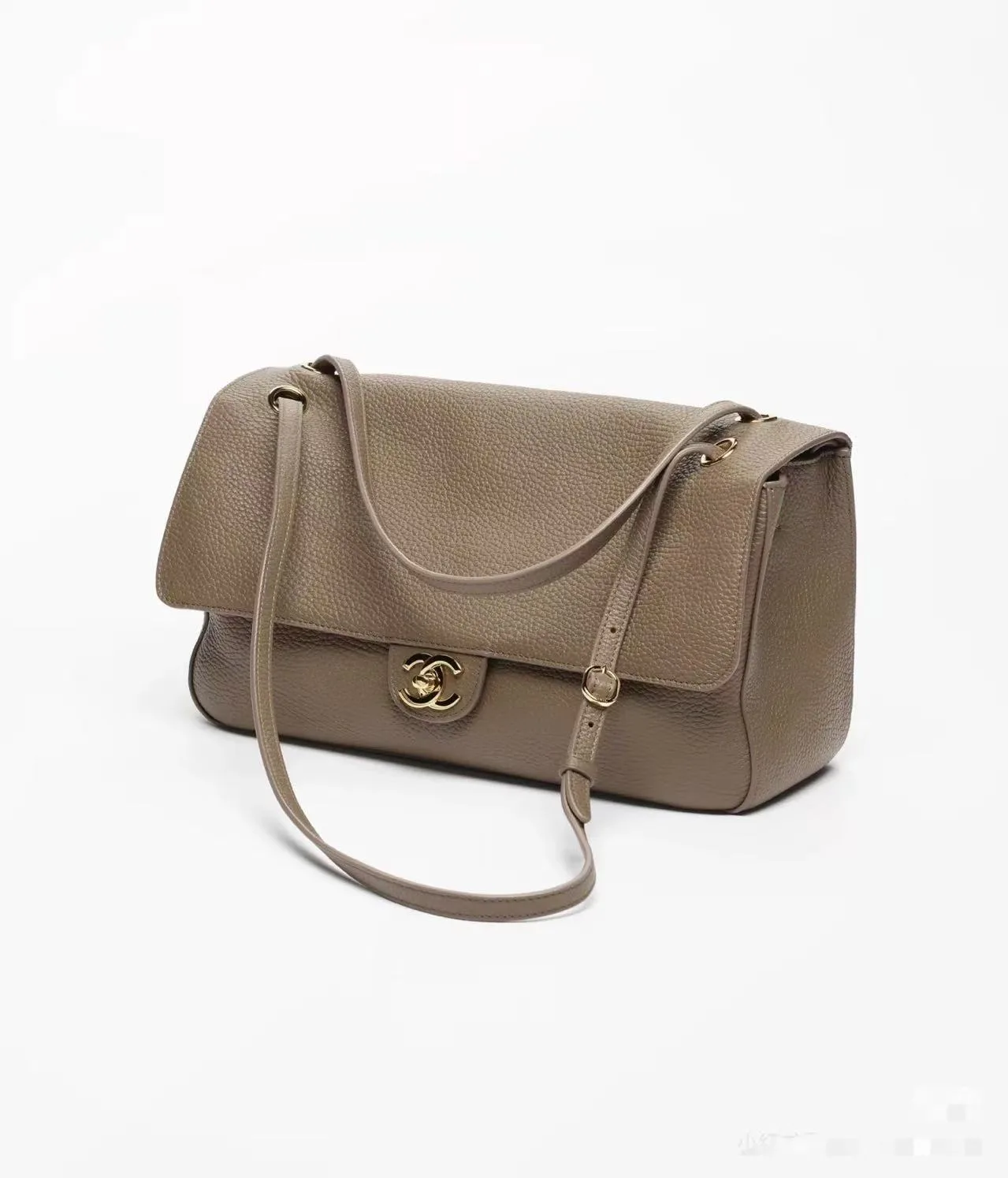 Классические Сумки Женские Chanel 17302674