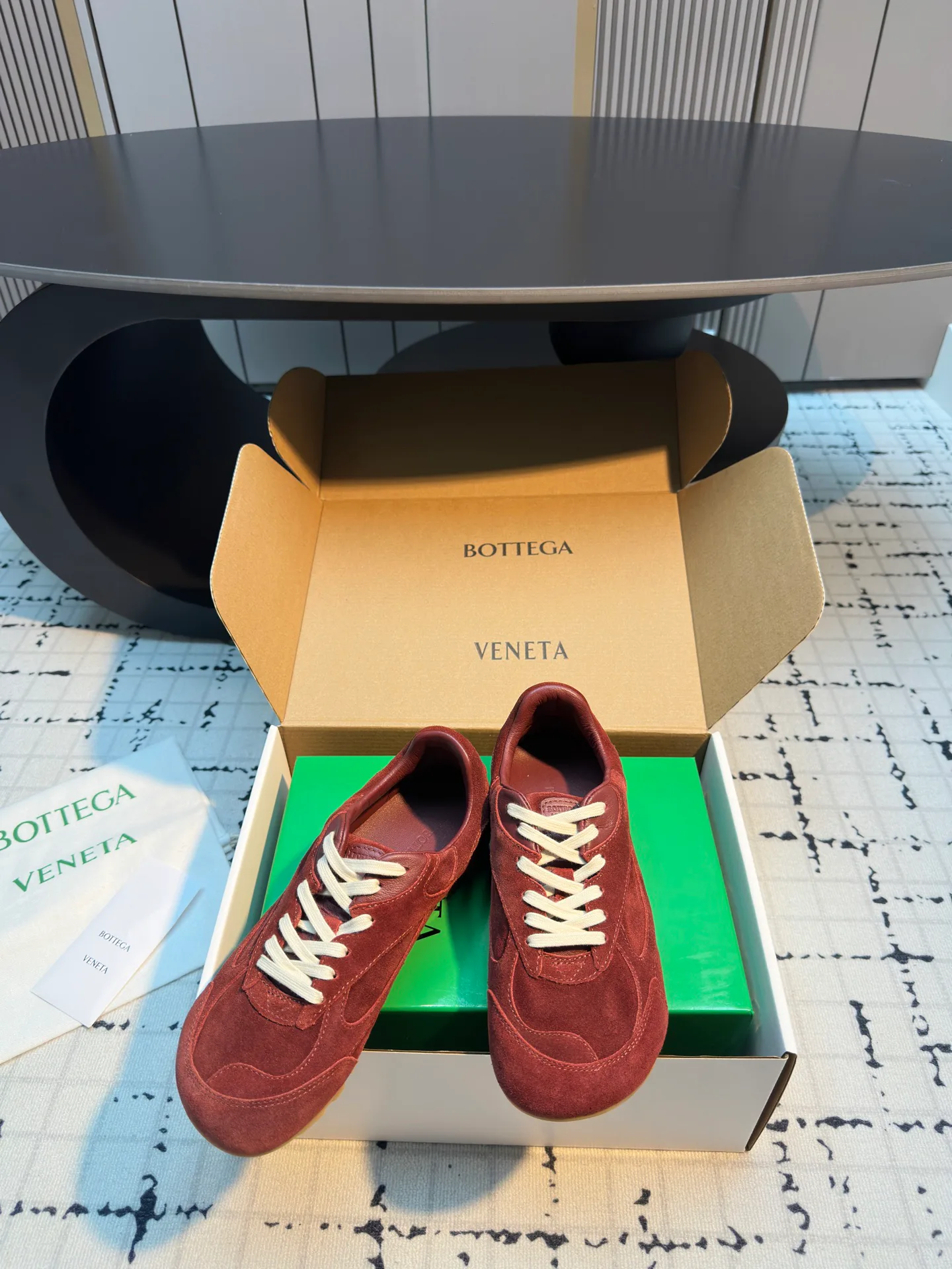 Кроссовки Женские Bottega Veneta 62100