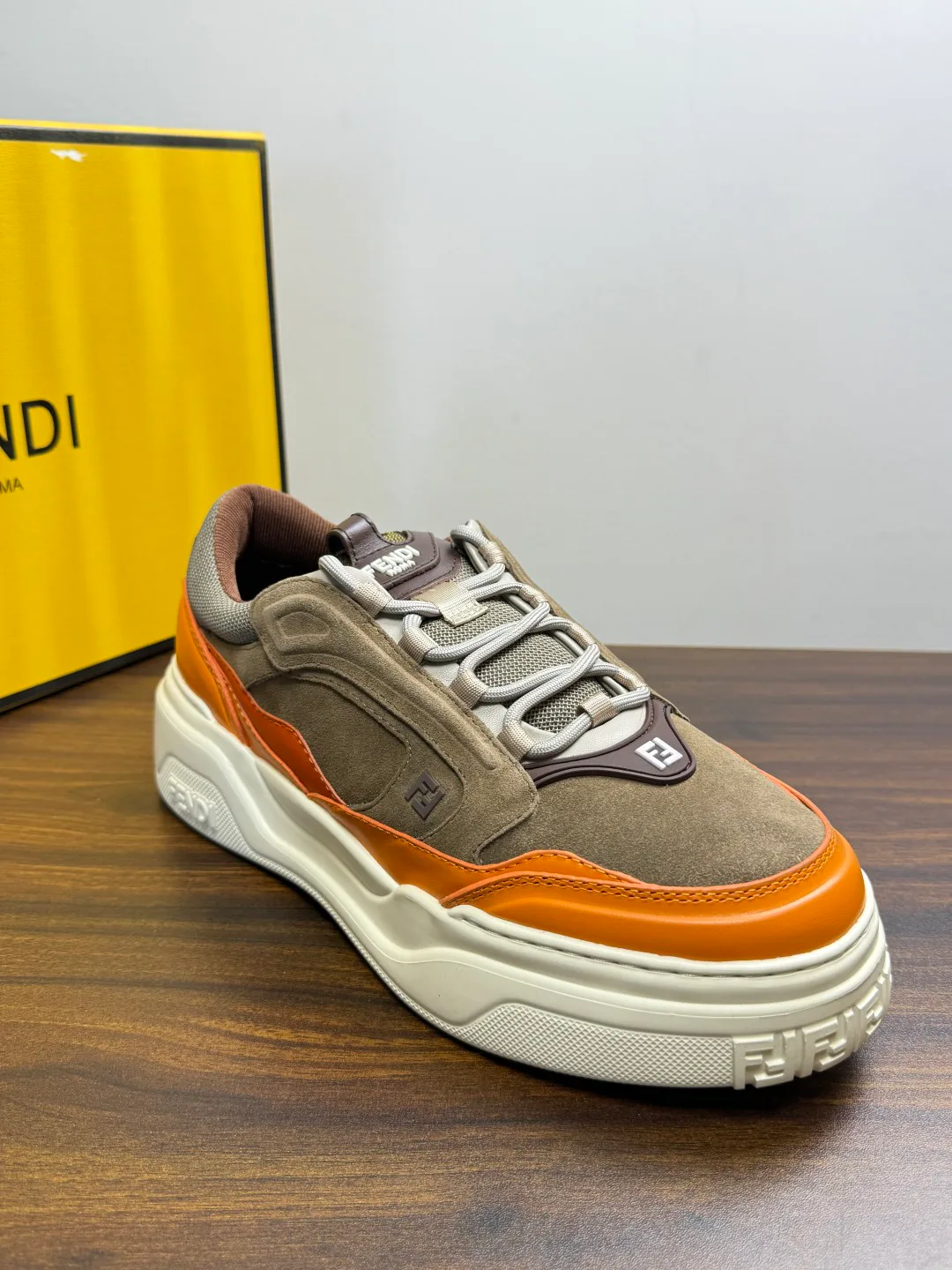 Кроссовки Мужские Fendi 20143368