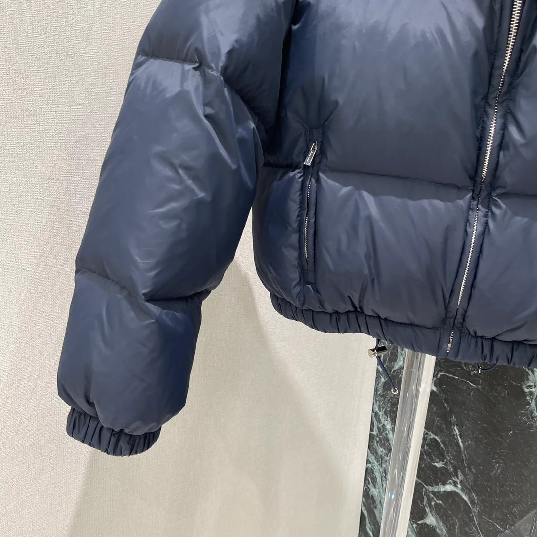 Пуховики Женские Miu Miu 121766