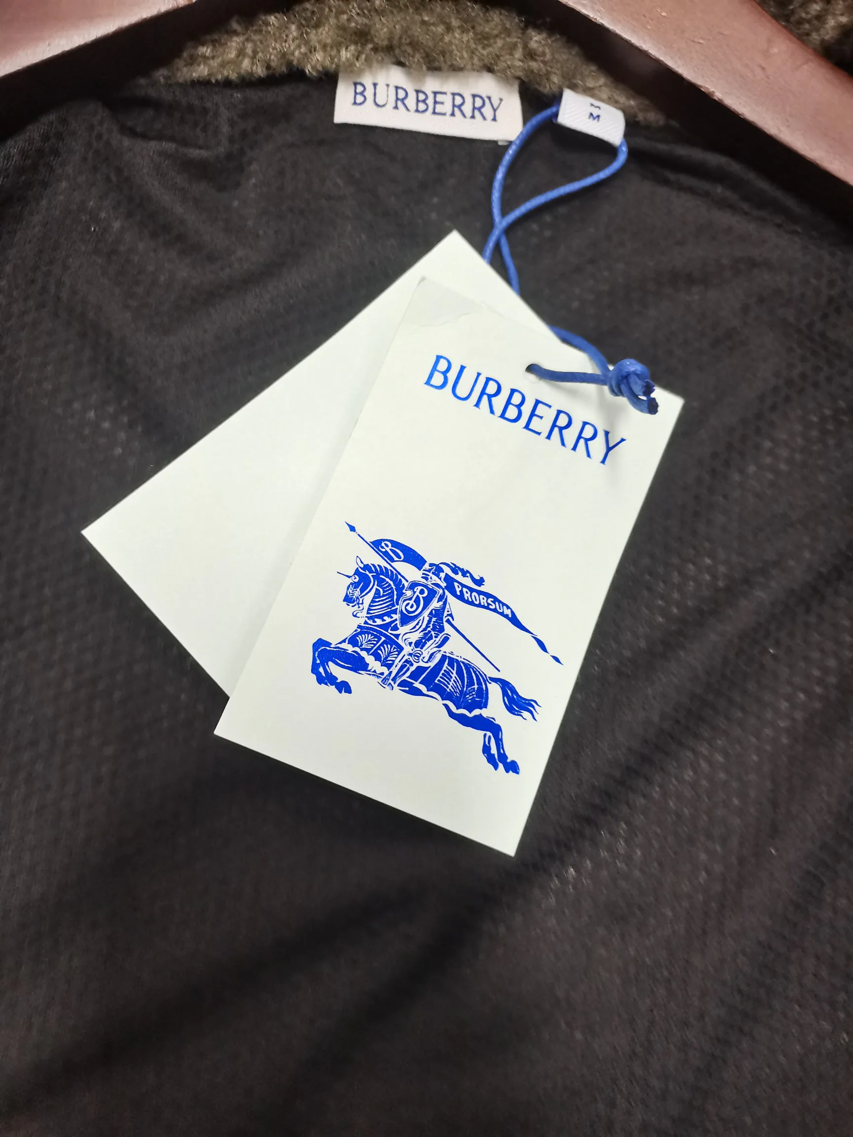 Куртки И Пуховики Женские Burberry 4420243