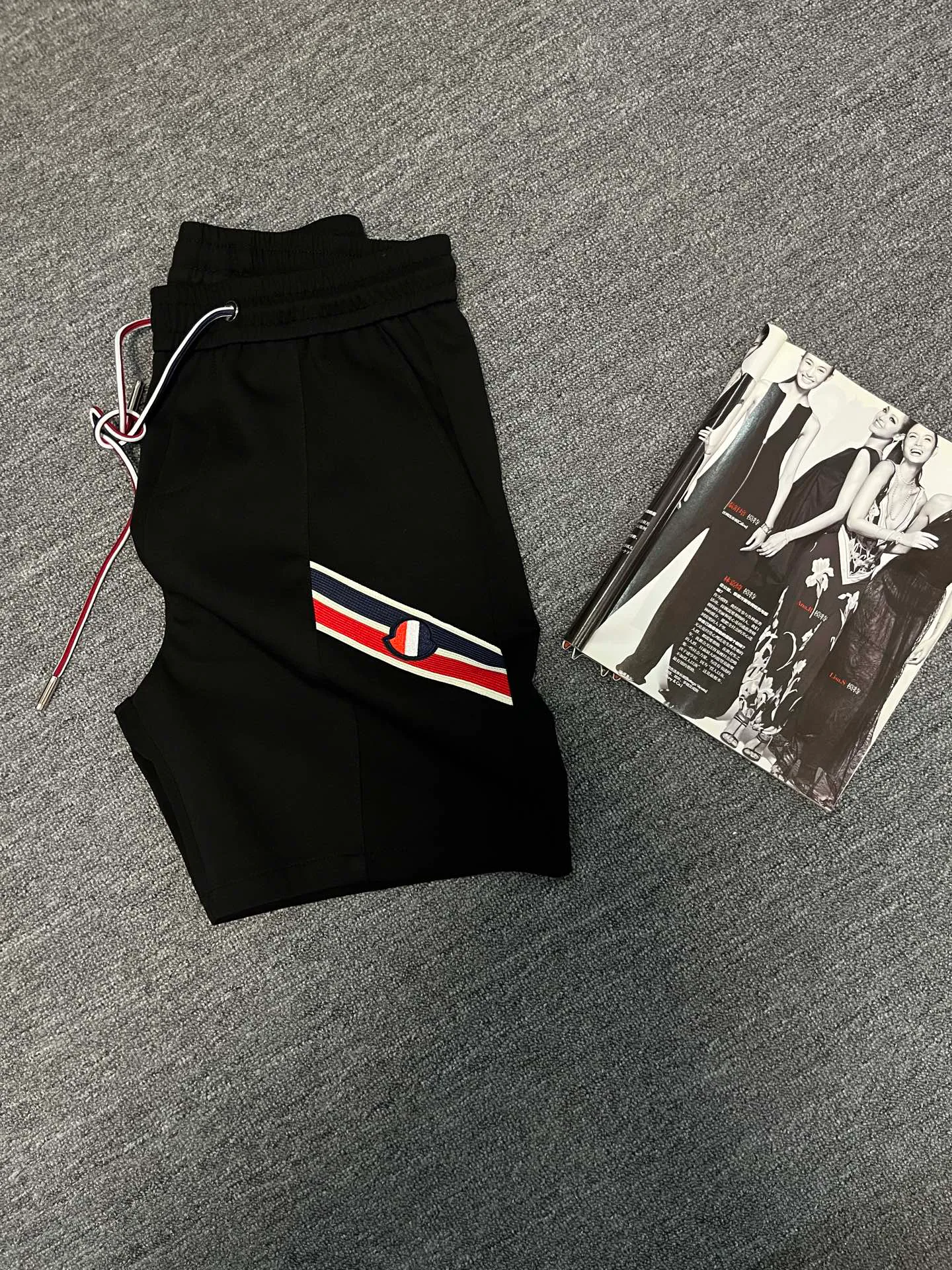 Шорты Мужские Moncler 12640999